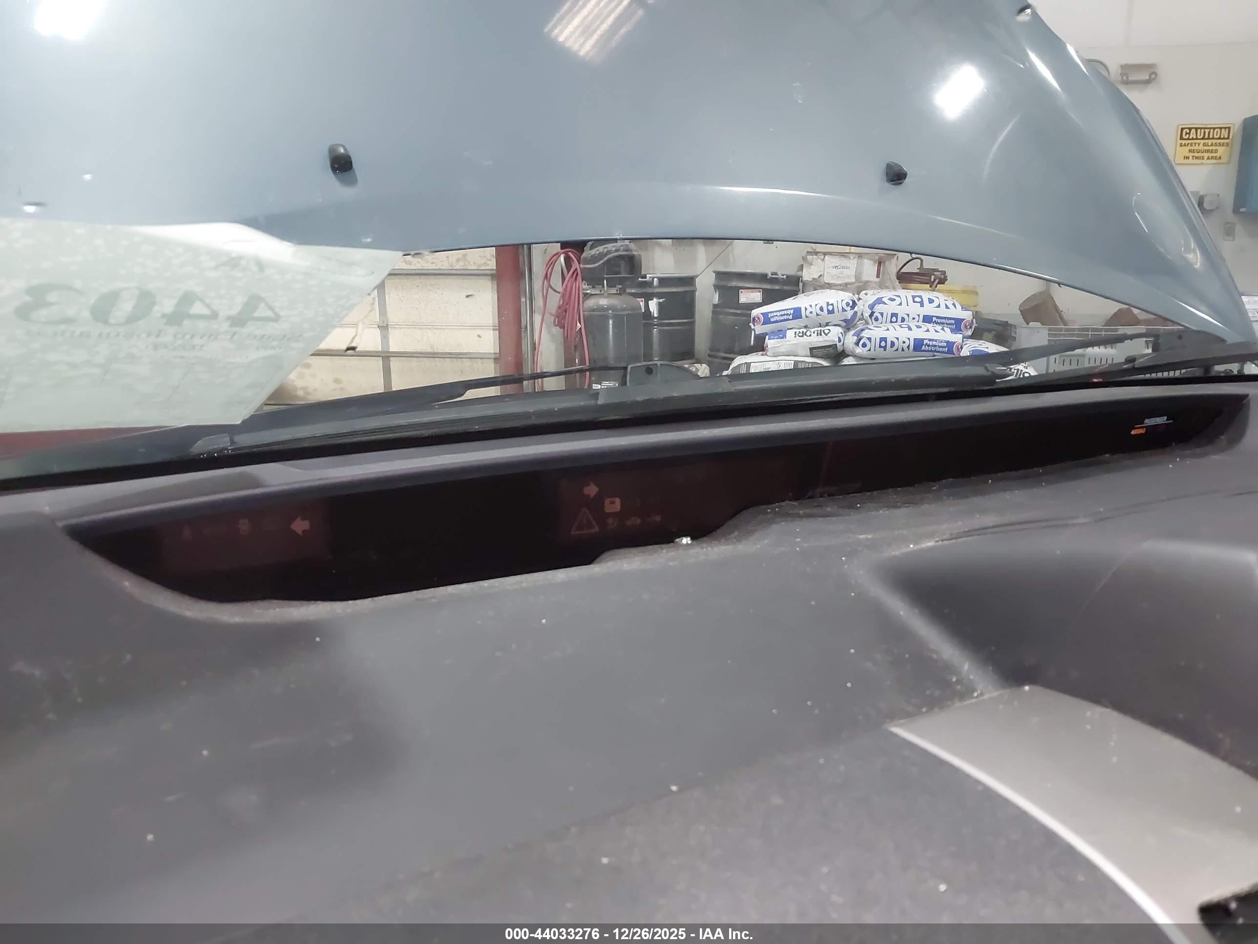 TOYOTA PRIUS image 7