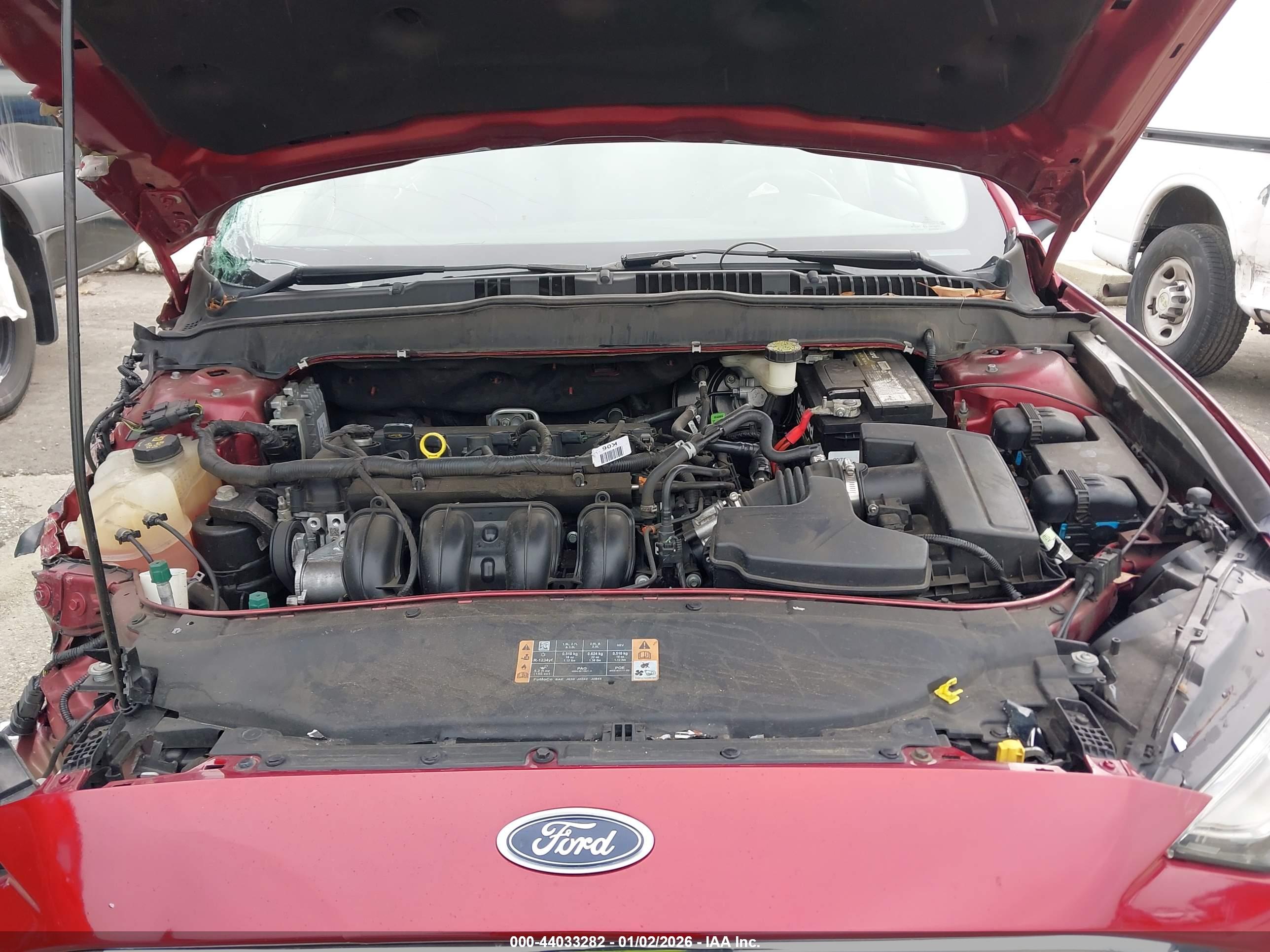 FORD FUSION image 10