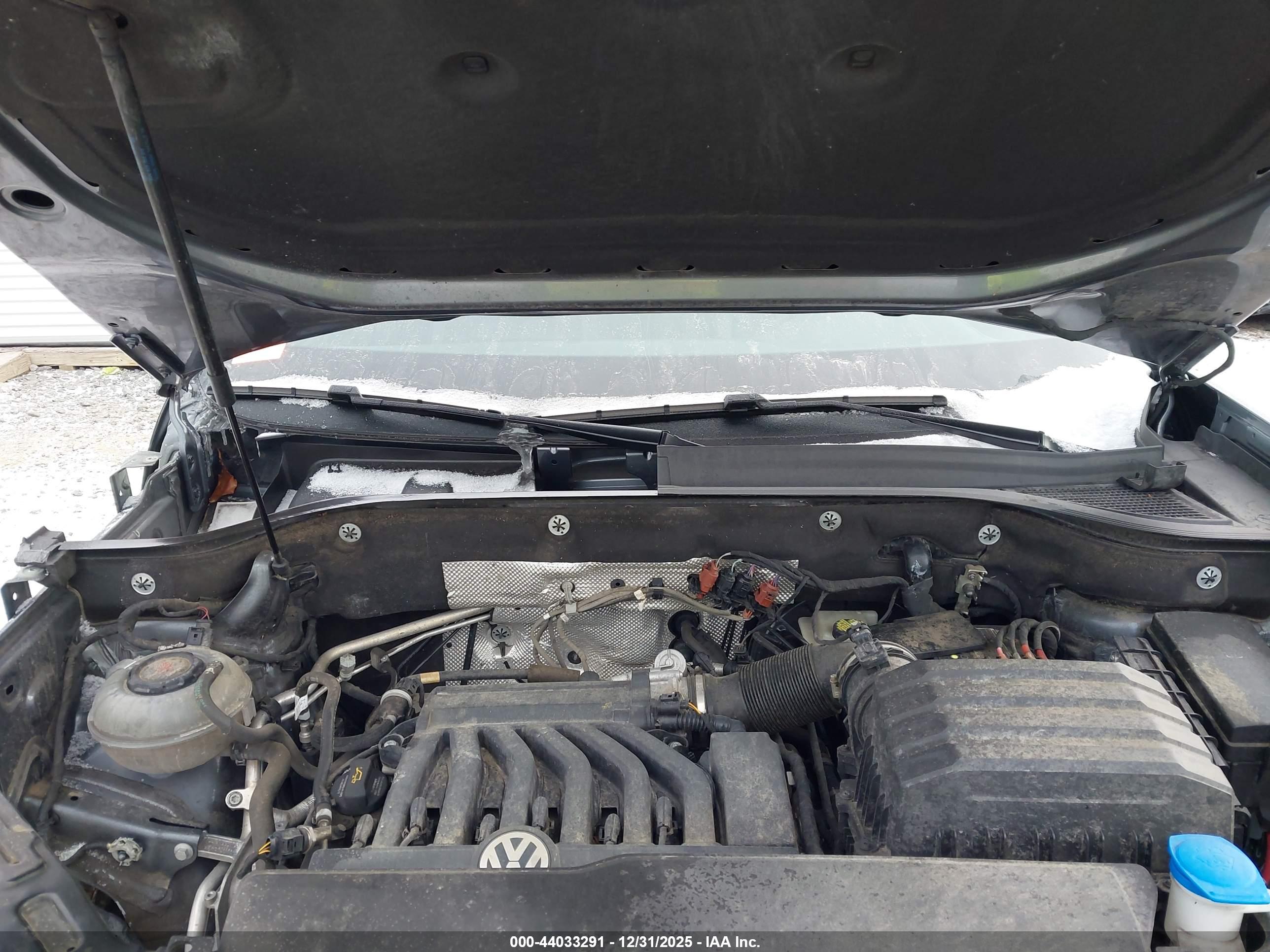 VOLKSWAGEN ATLAS image 10