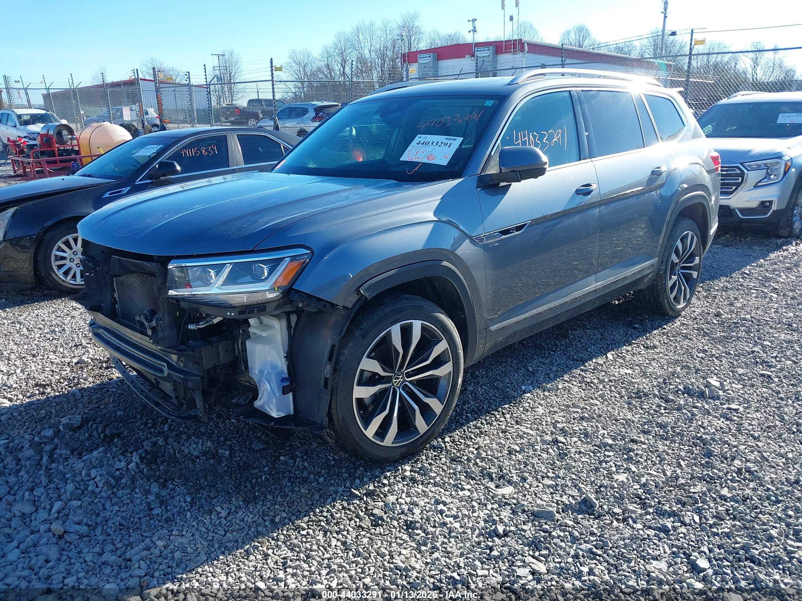 VOLKSWAGEN ATLAS image 2