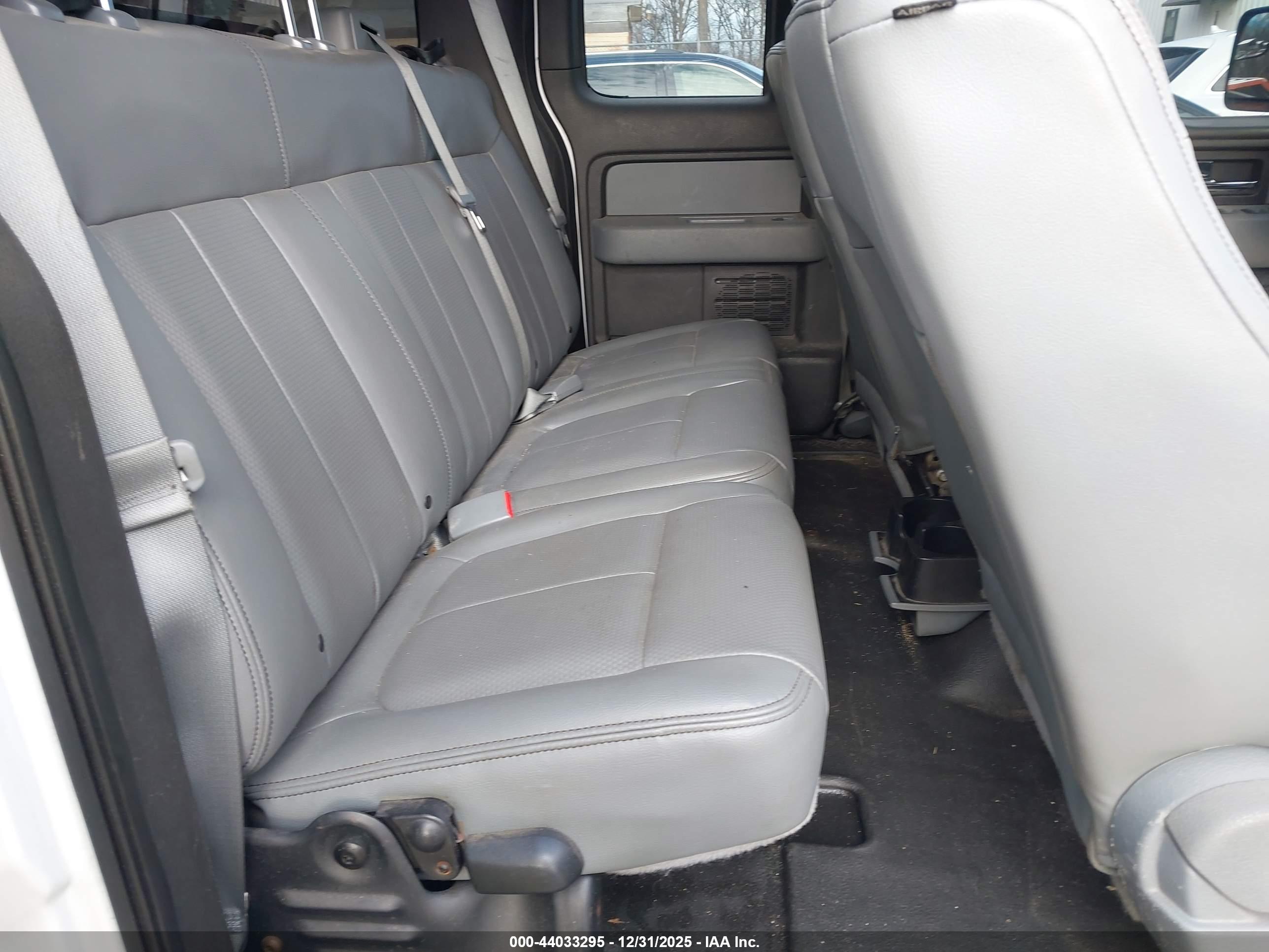 FORD F-150 image 8