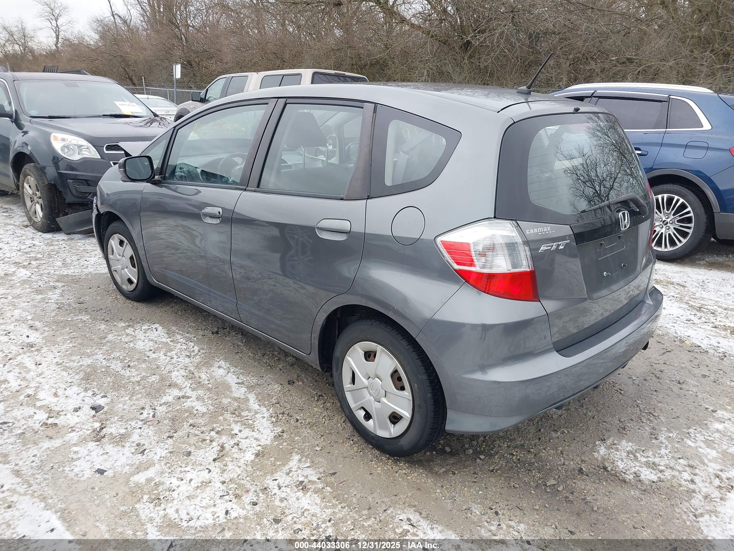 HONDA FIT image 3