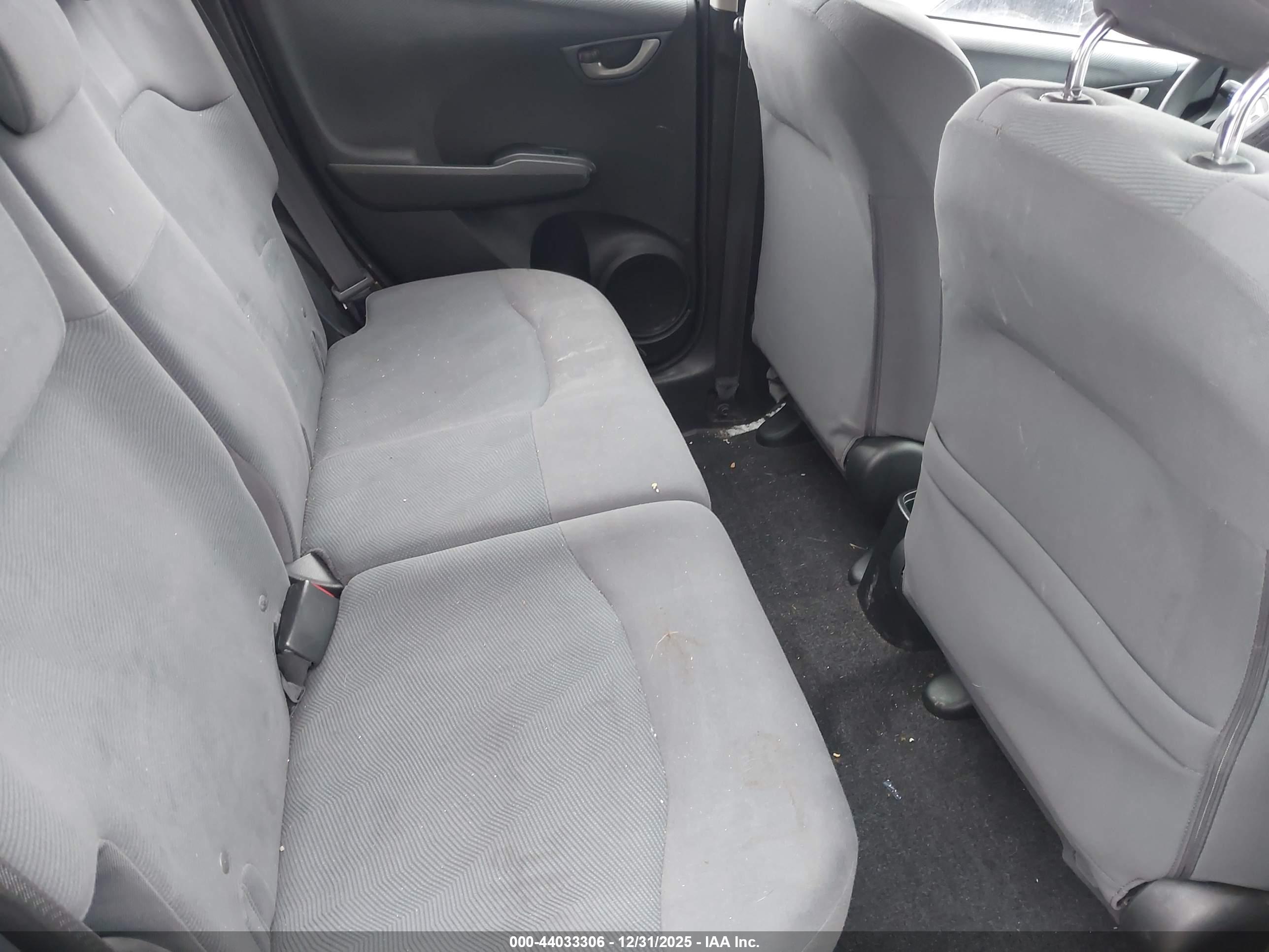 HONDA FIT image 8
