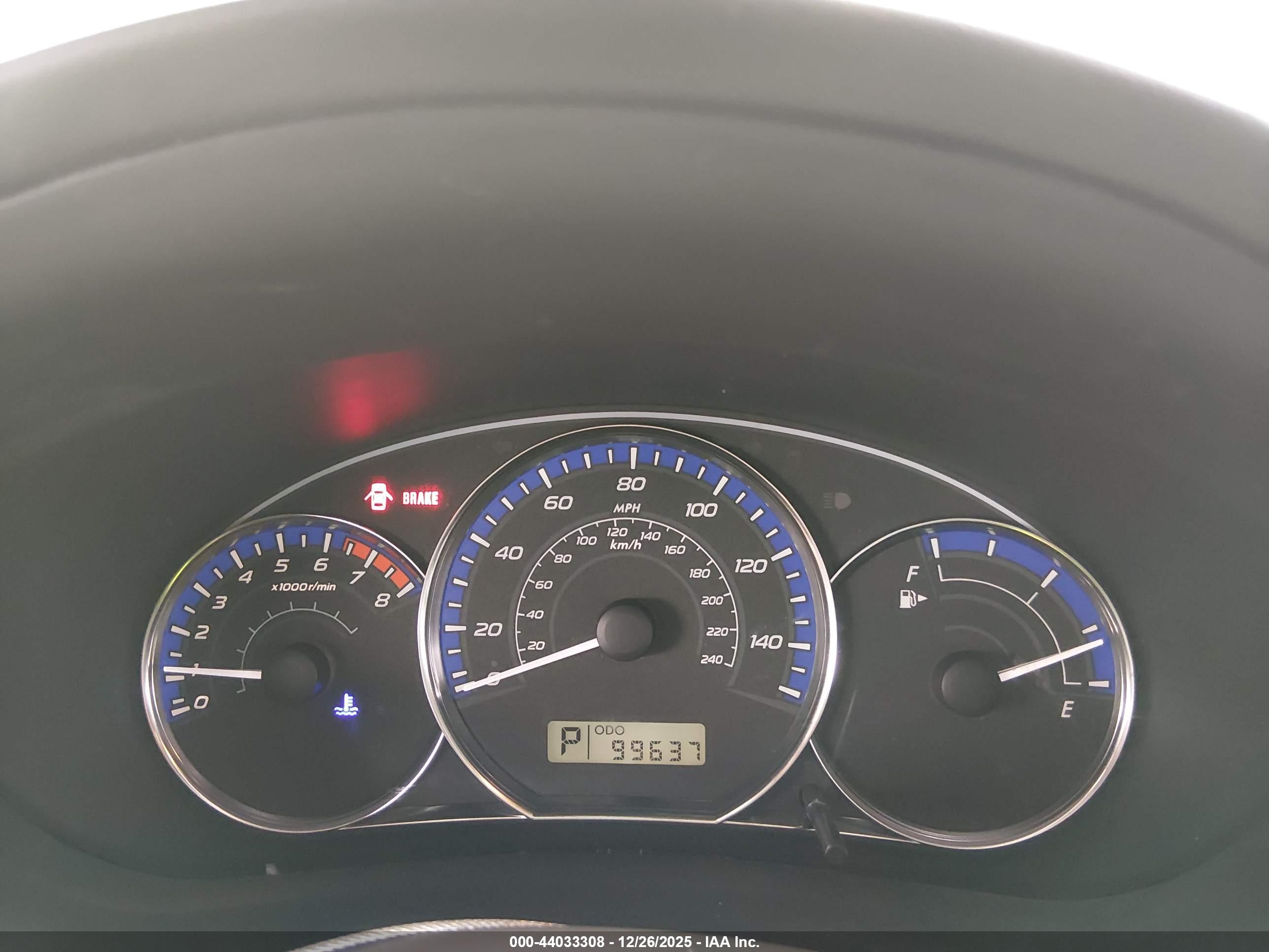 SUBARU FORESTER image 7
