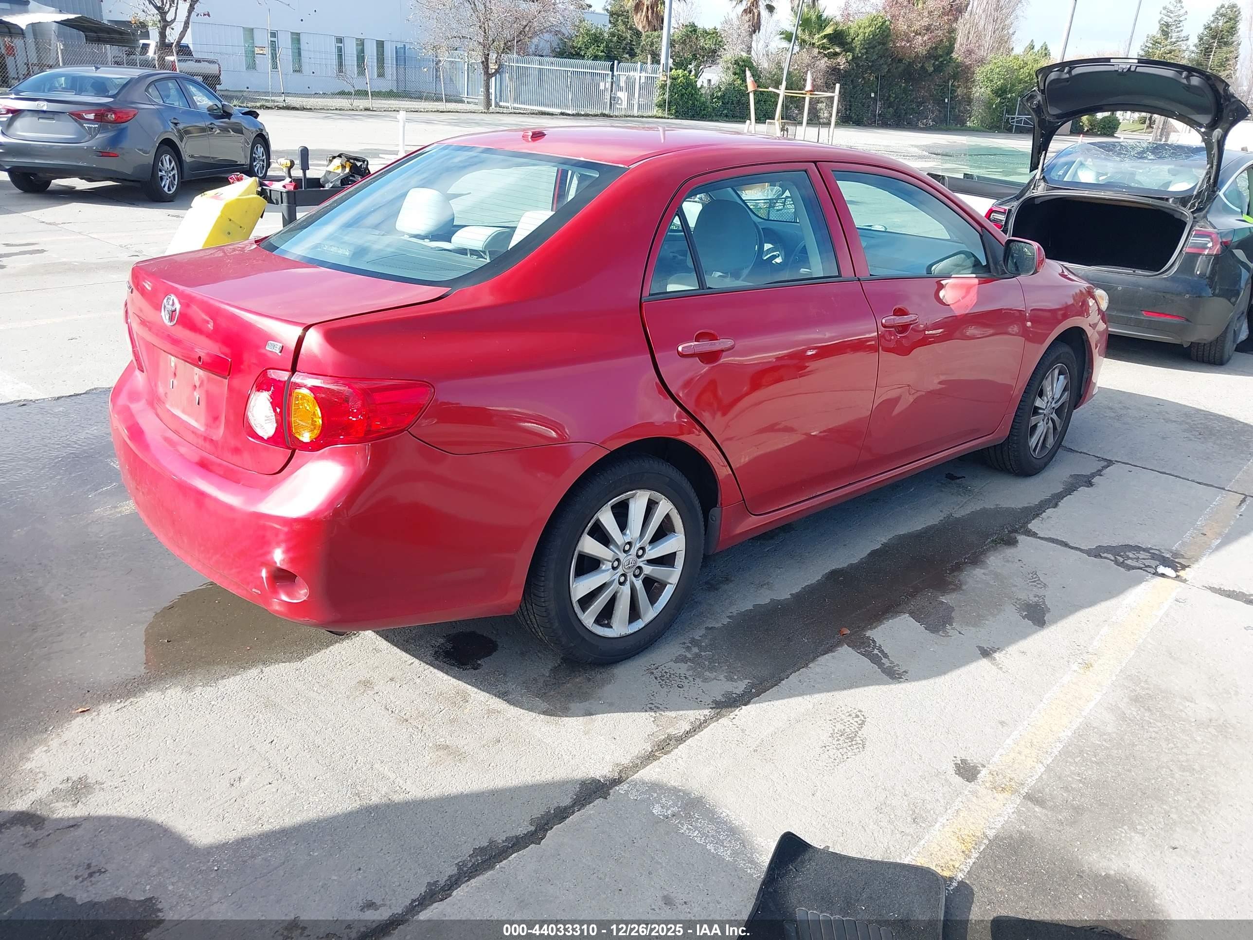 TOYOTA COROLLA image 4