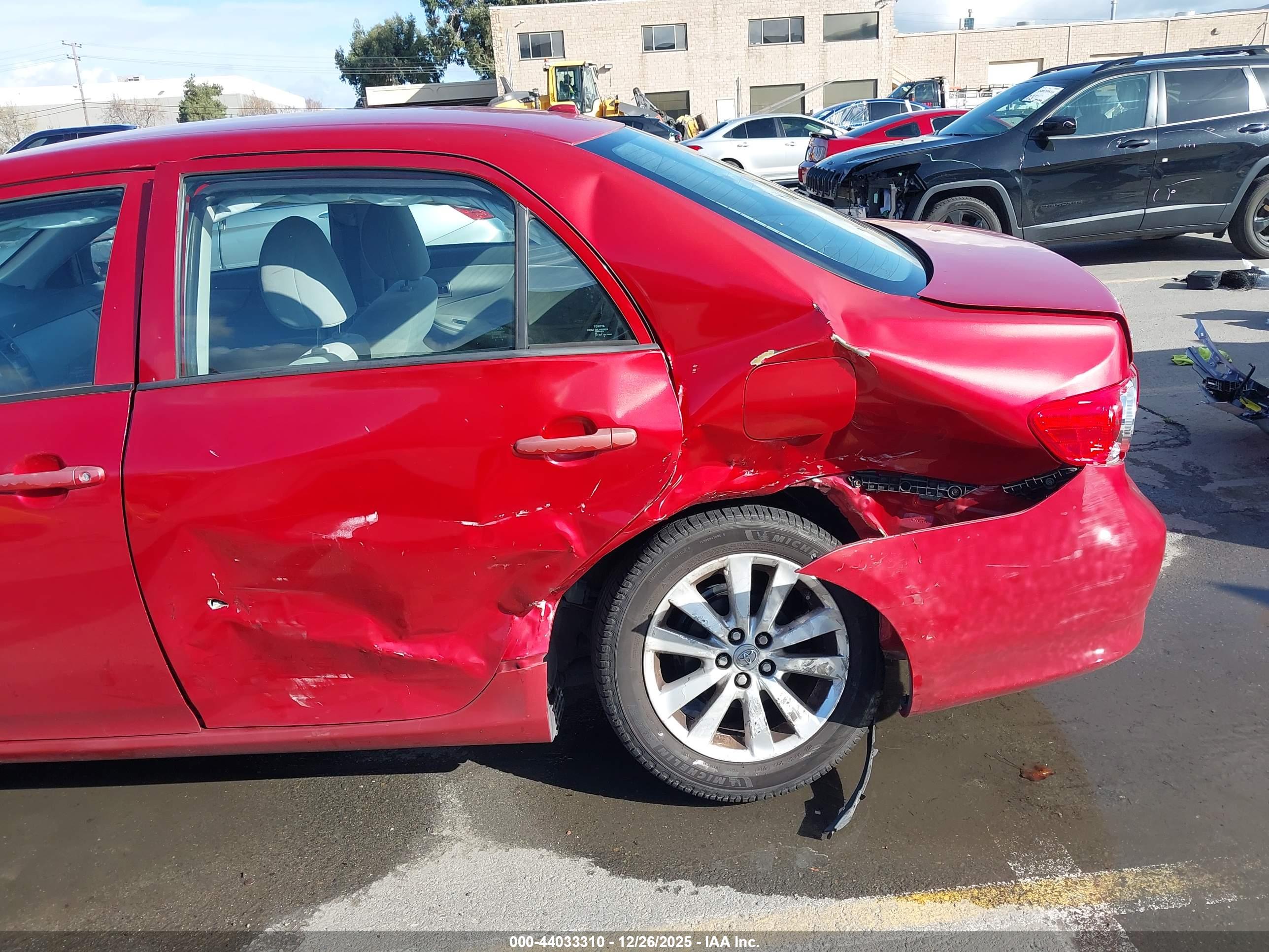 TOYOTA COROLLA image 6