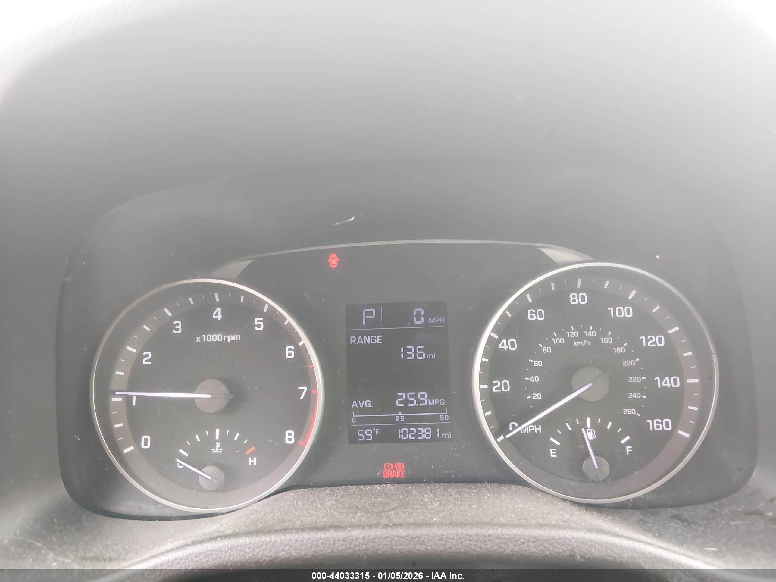 HYUNDAI ELANTRA image 7
