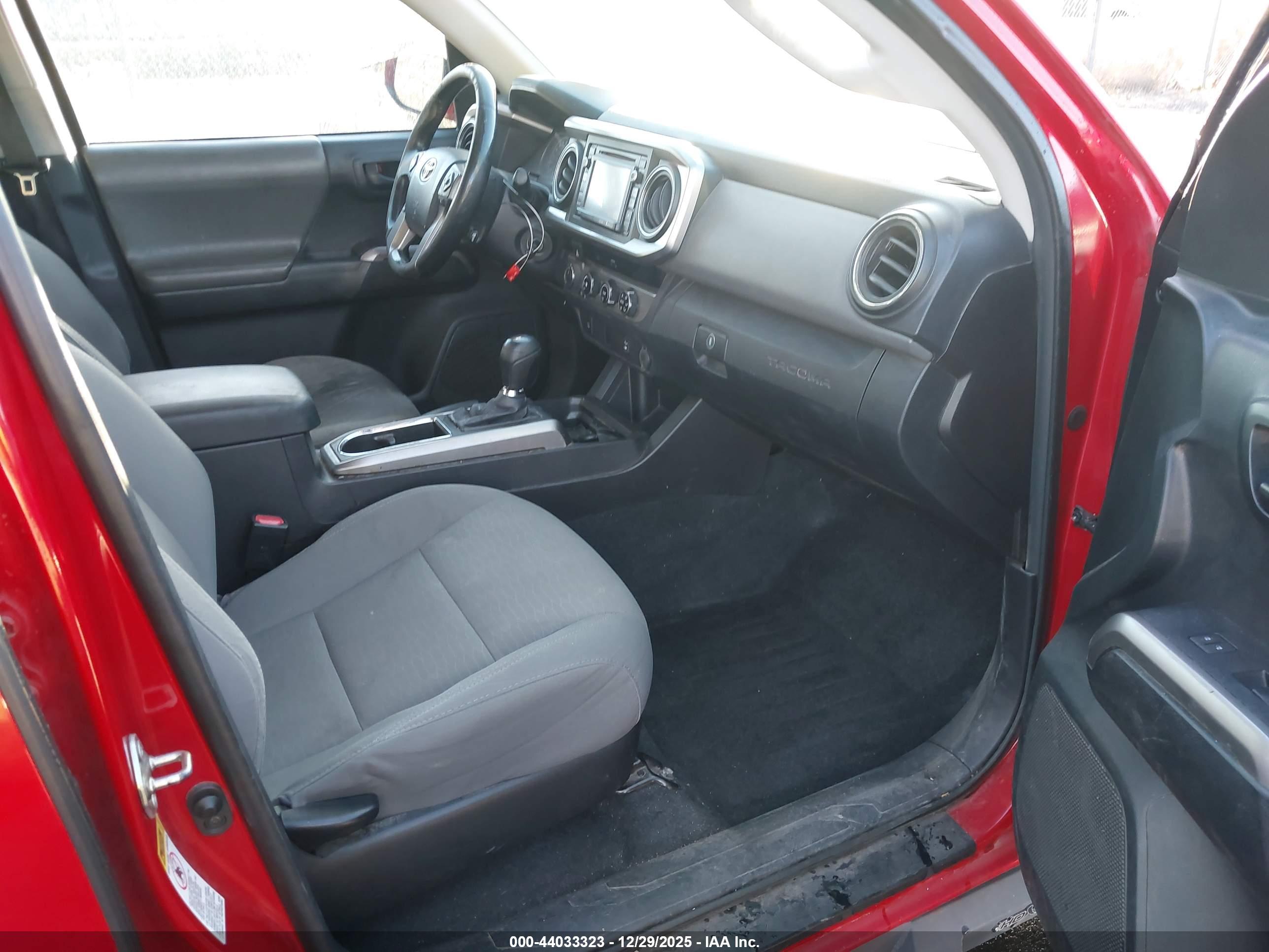 TOYOTA TACOMA image 5