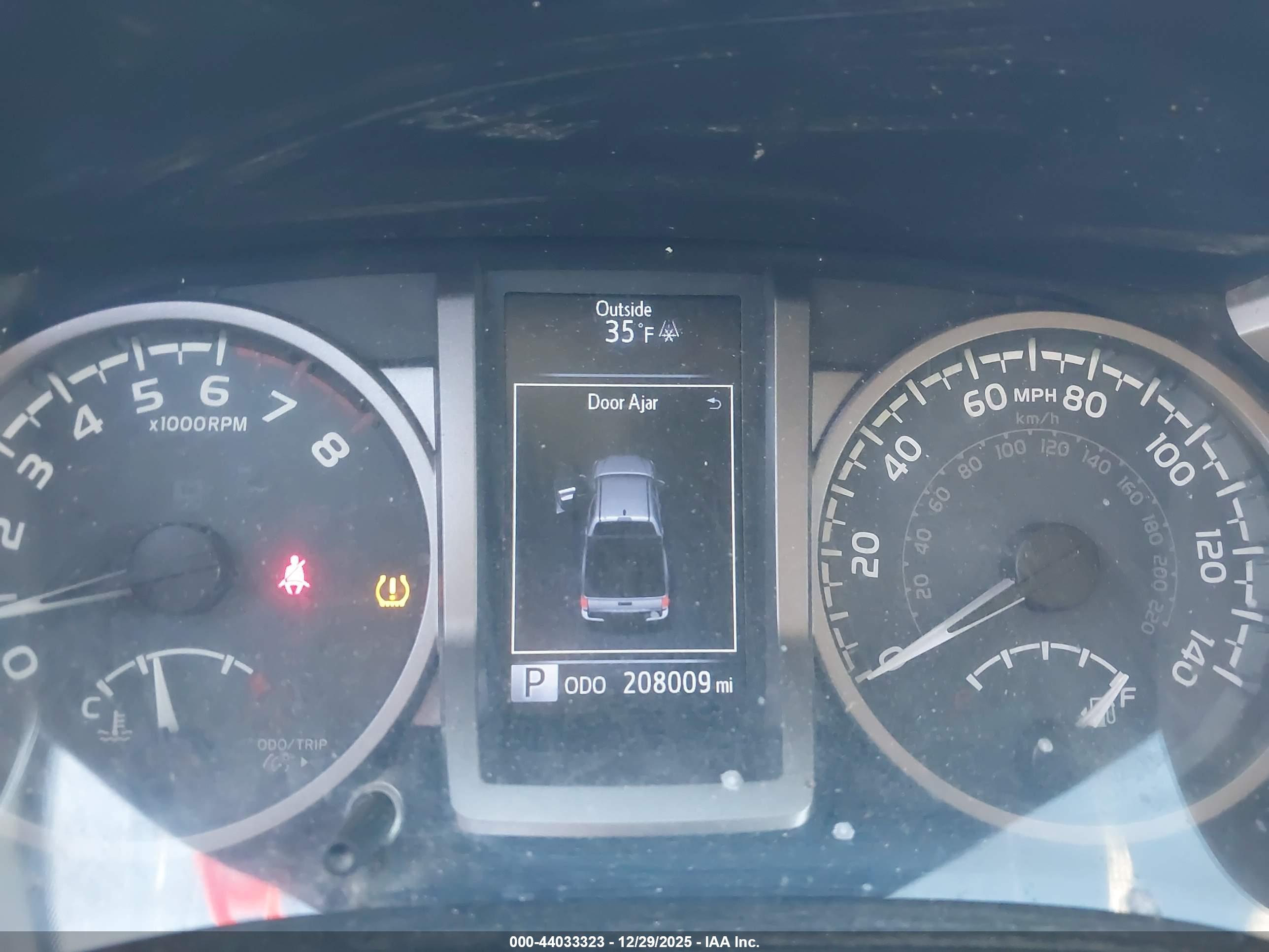 TOYOTA TACOMA image 7