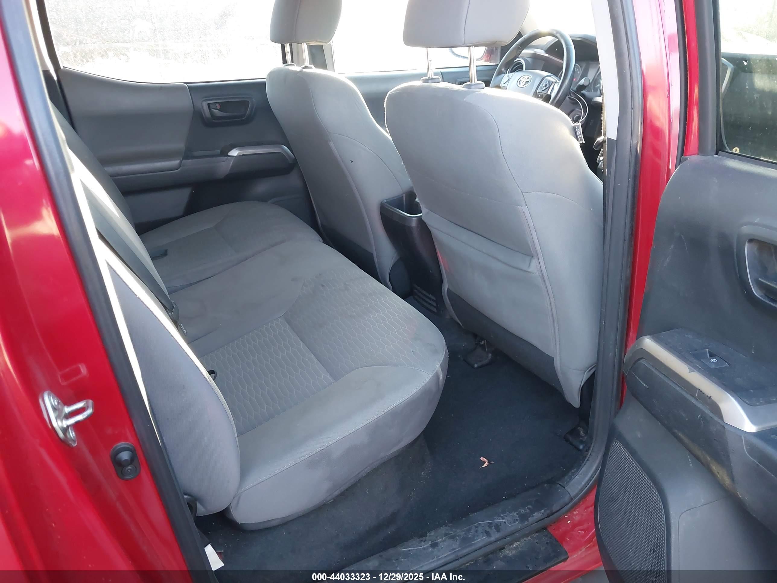 TOYOTA TACOMA image 8