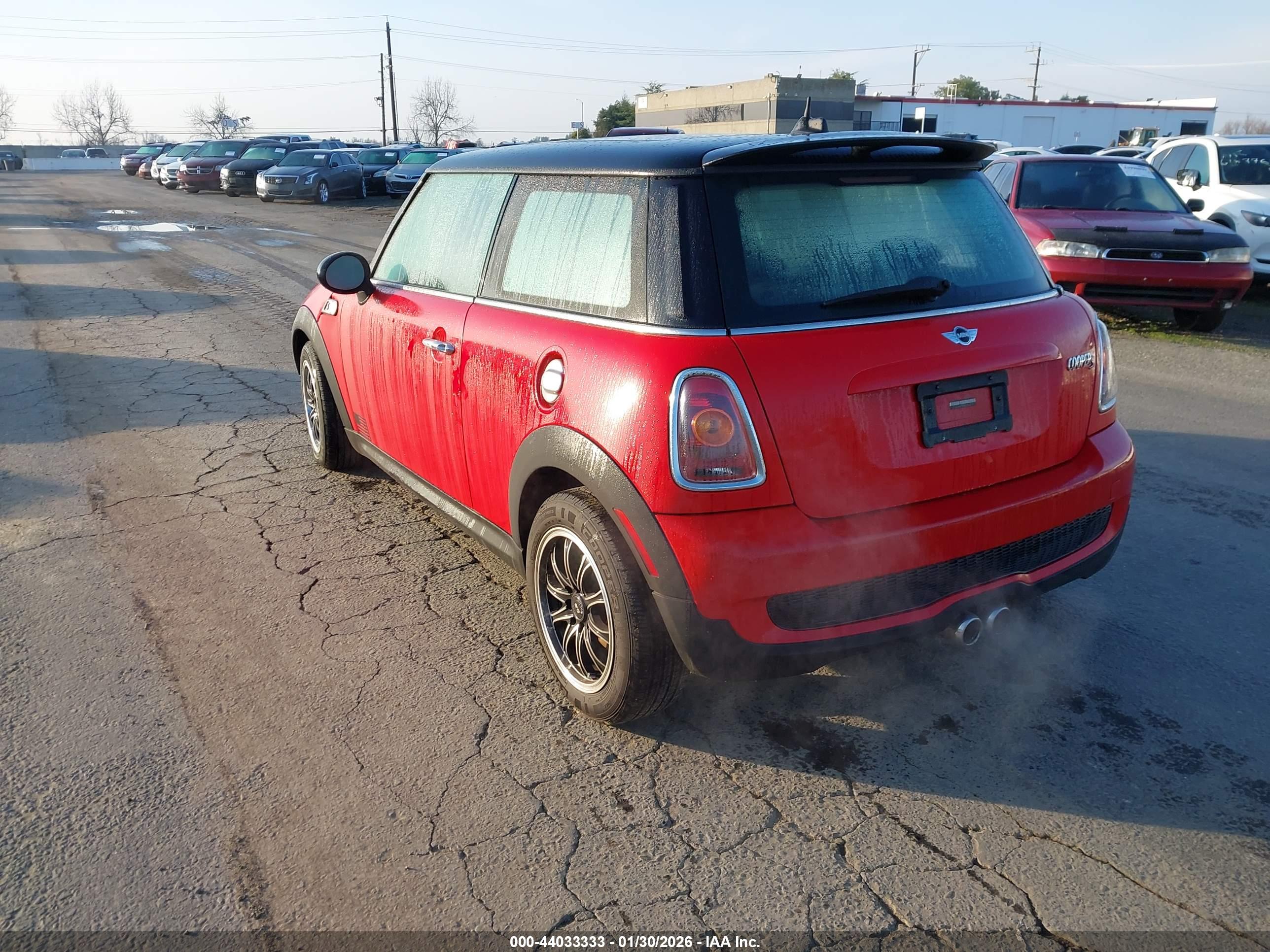 MINI COOPER image 3