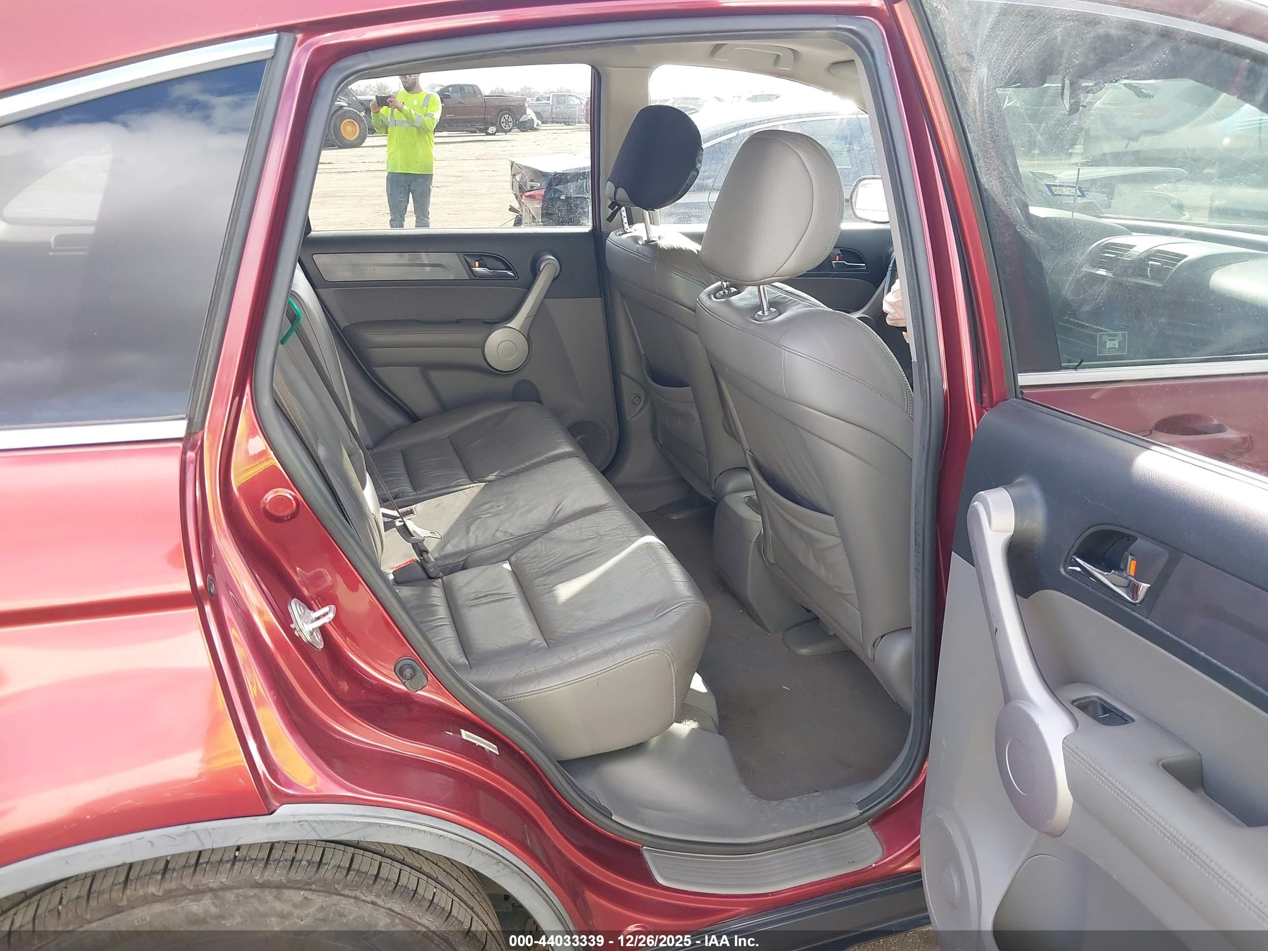 HONDA CR-V image 8