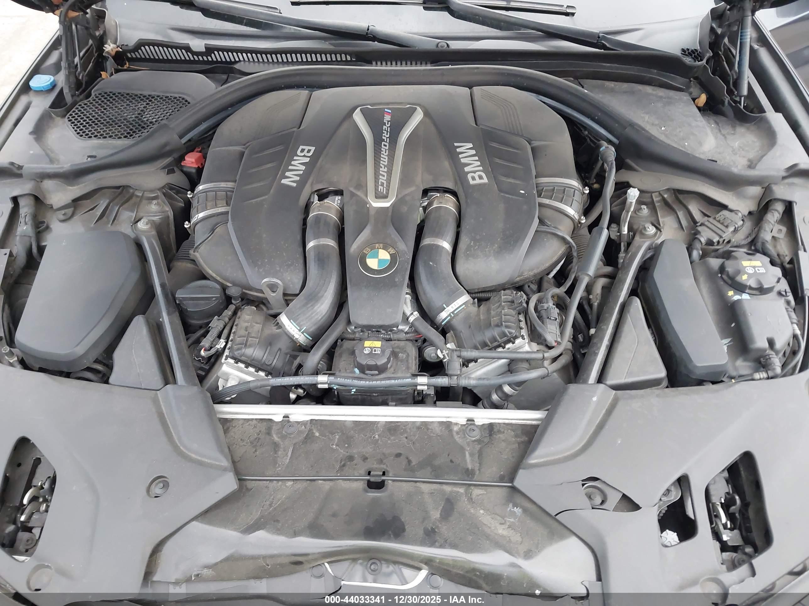 BMW M550I image 10