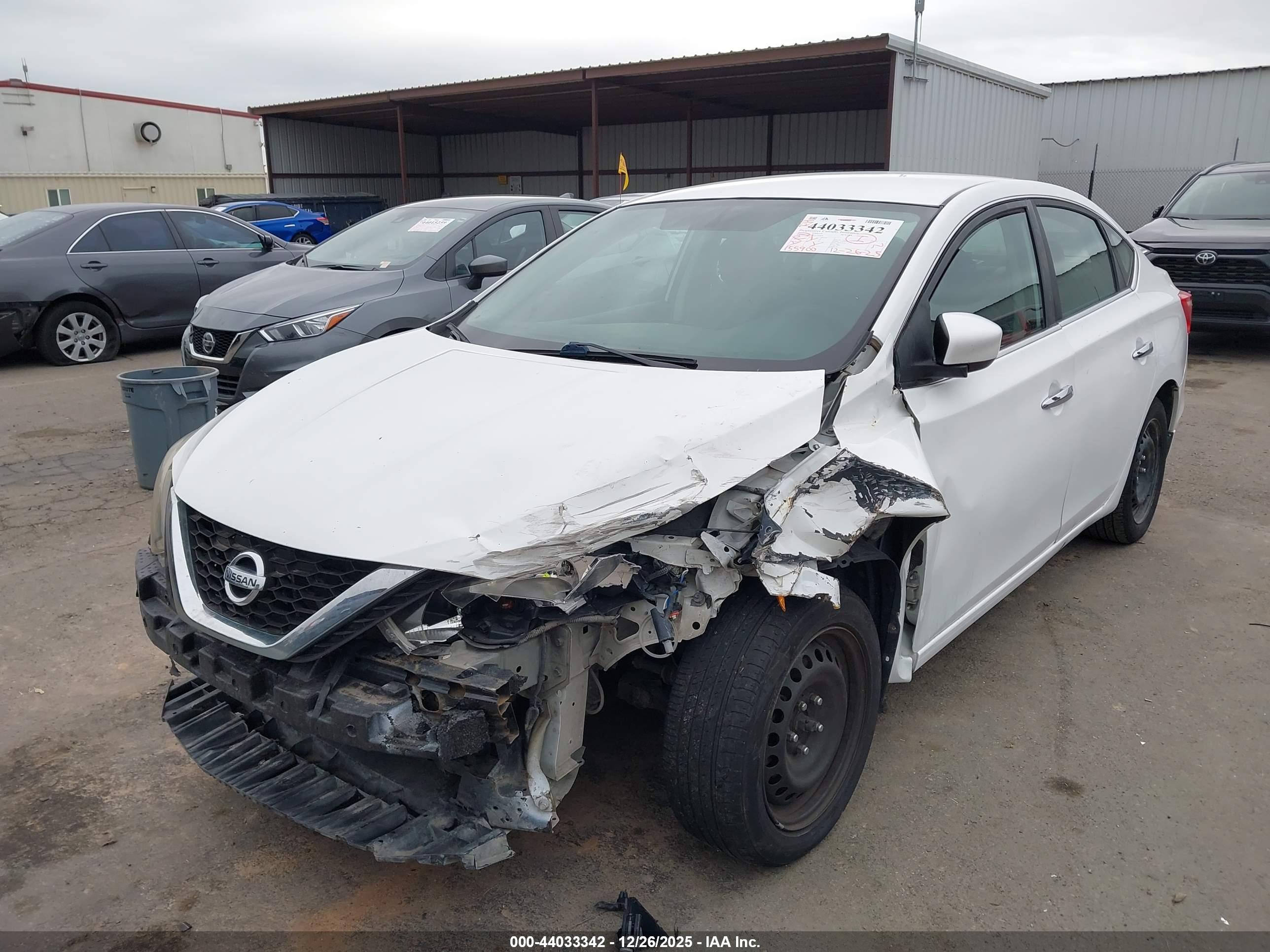 NISSAN SENTRA image 6