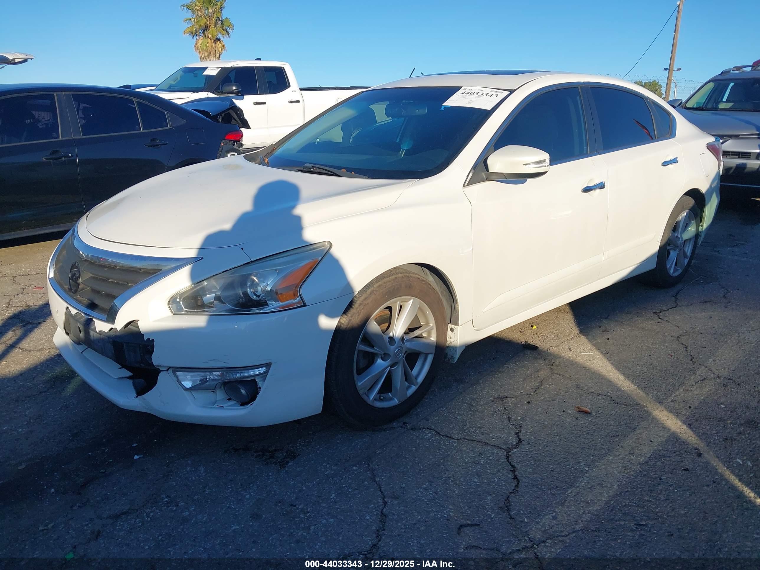 NISSAN ALTIMA image 2