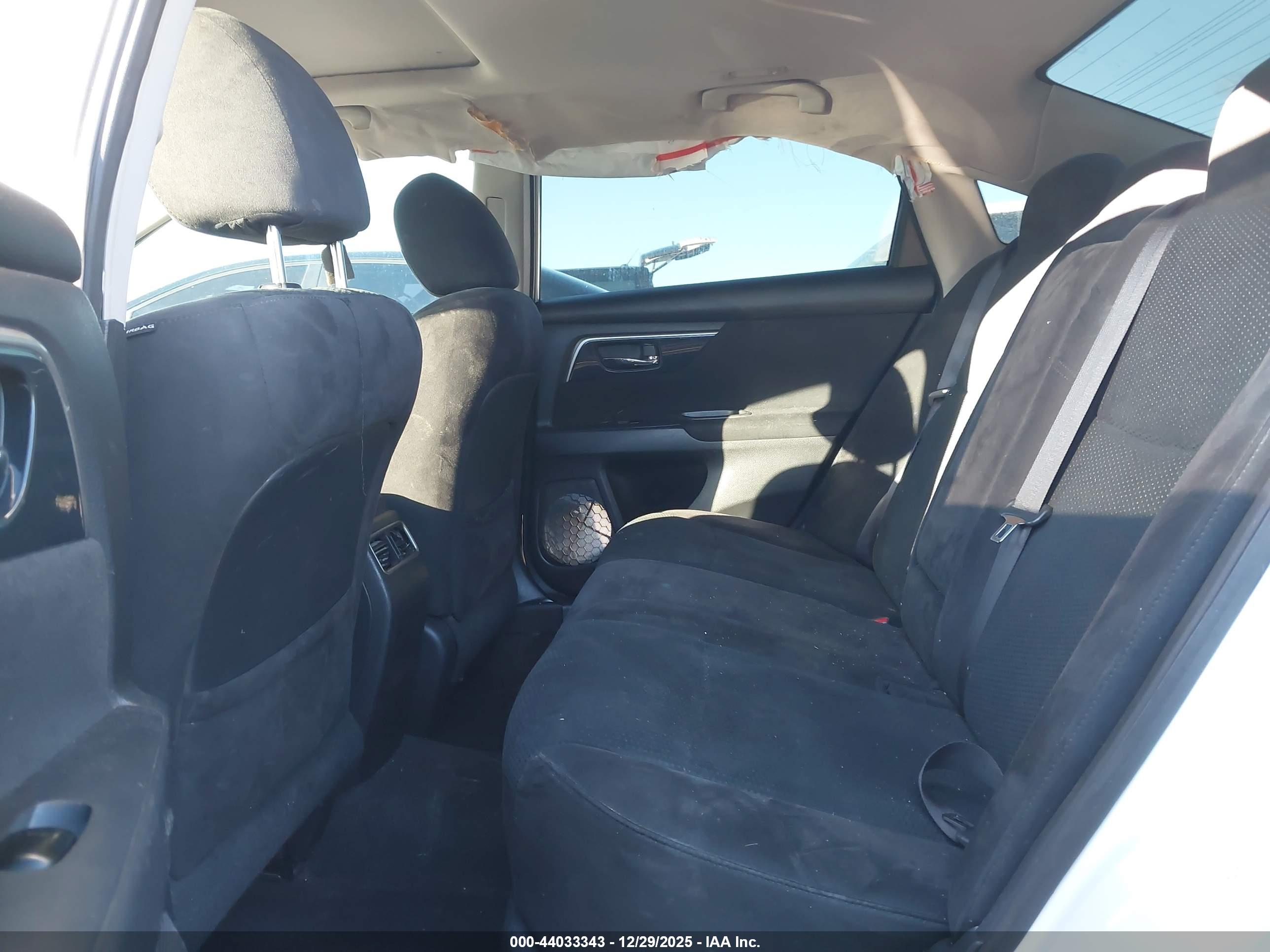 NISSAN ALTIMA image 8