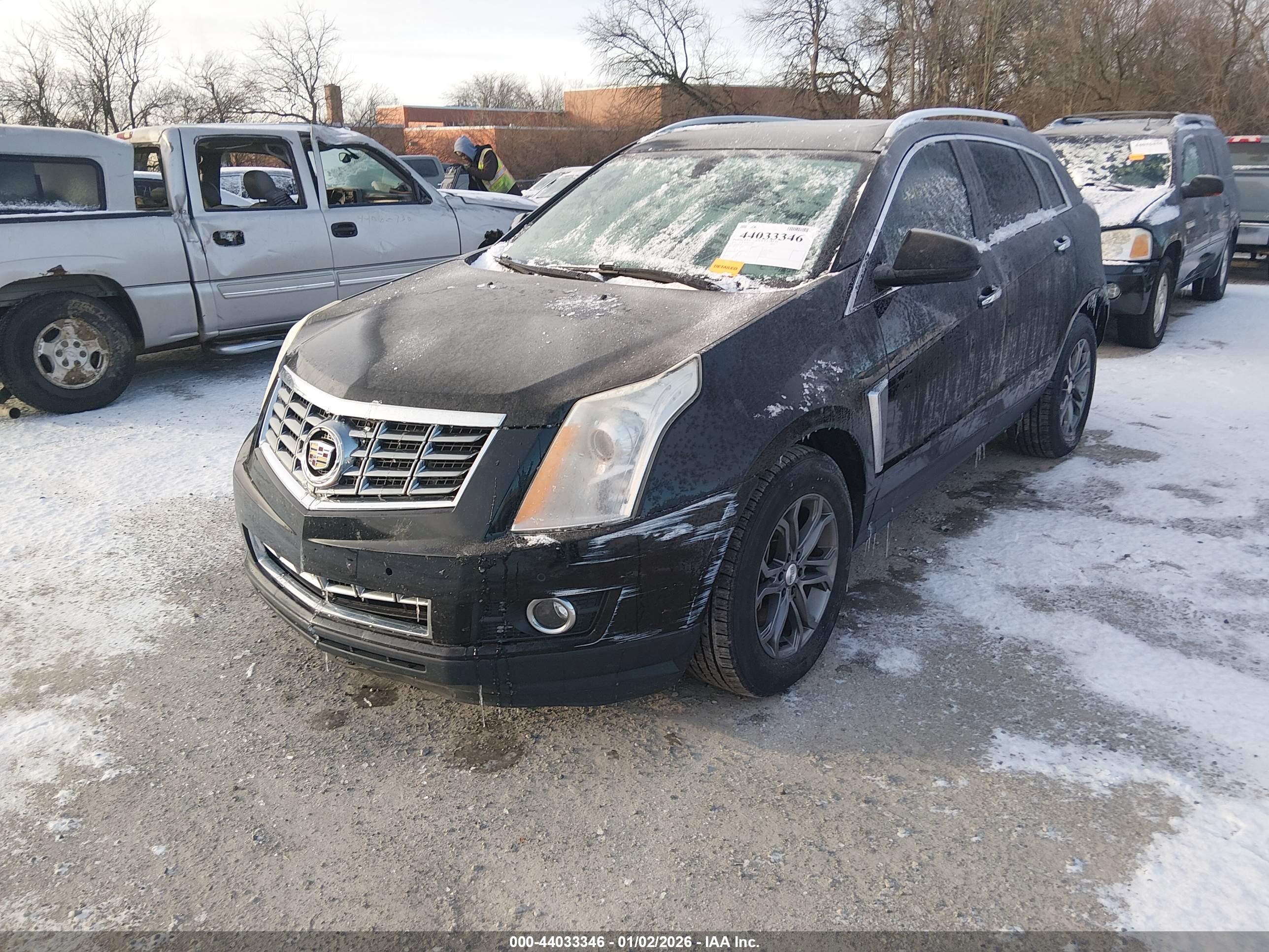 CADILLAC SRX image 2