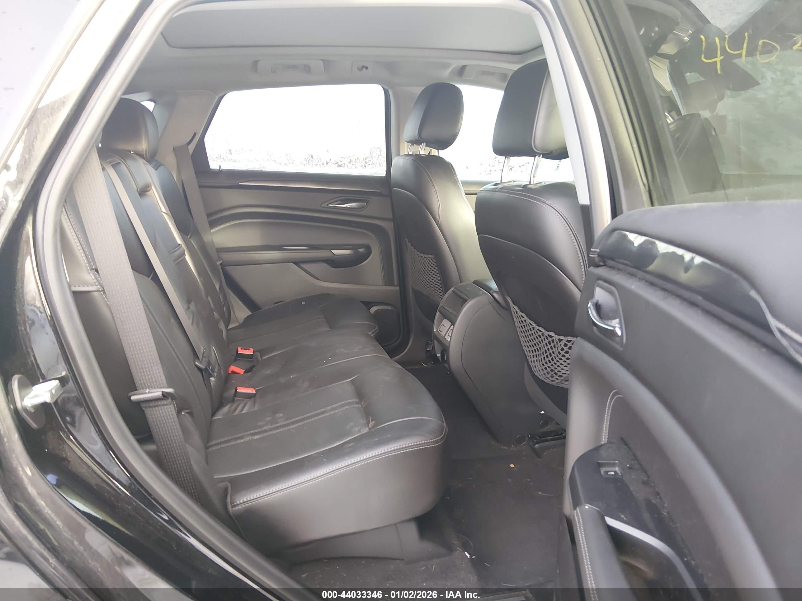 CADILLAC SRX image 8