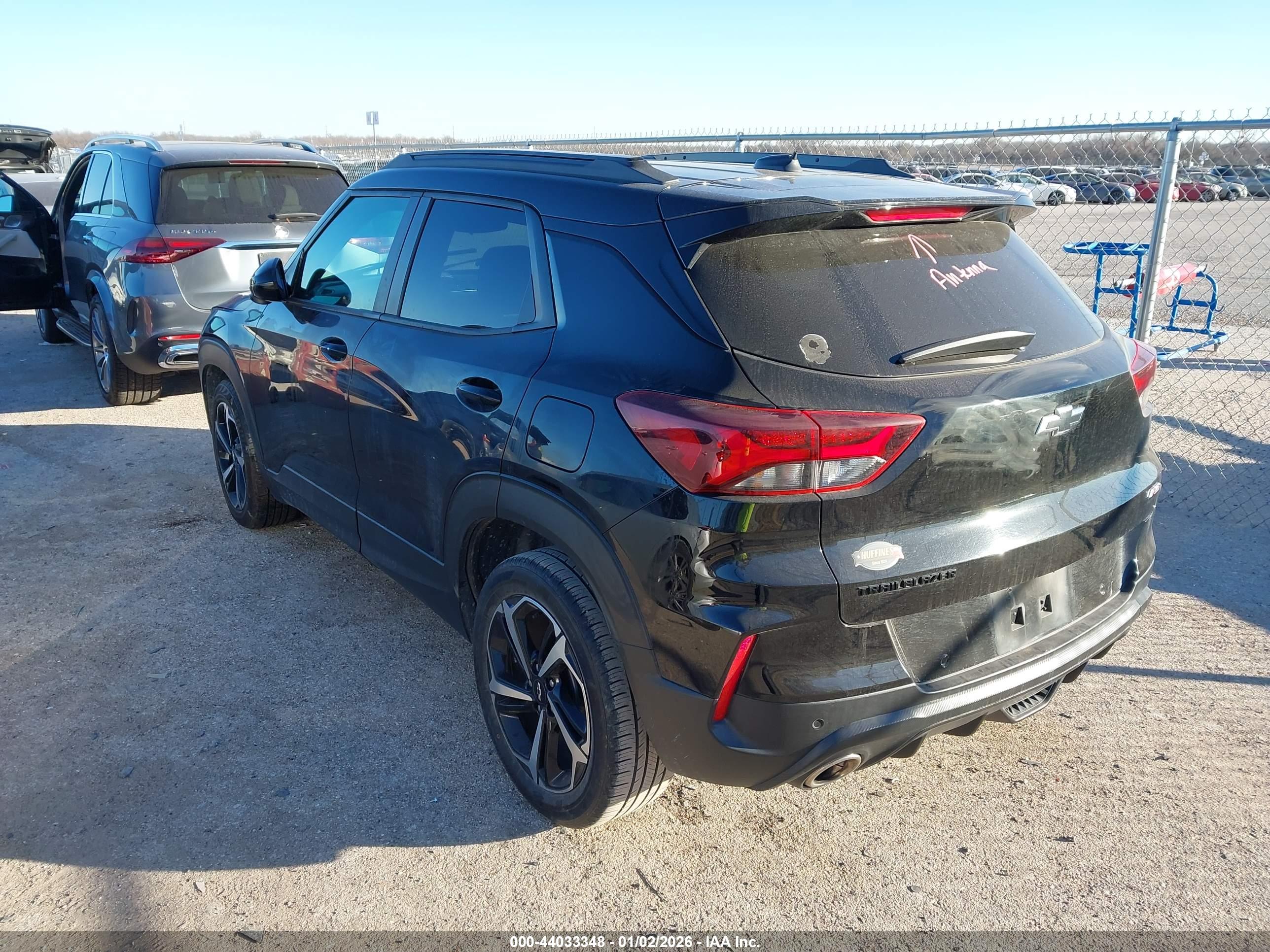 CHEVROLET TRAILBLAZER image 3