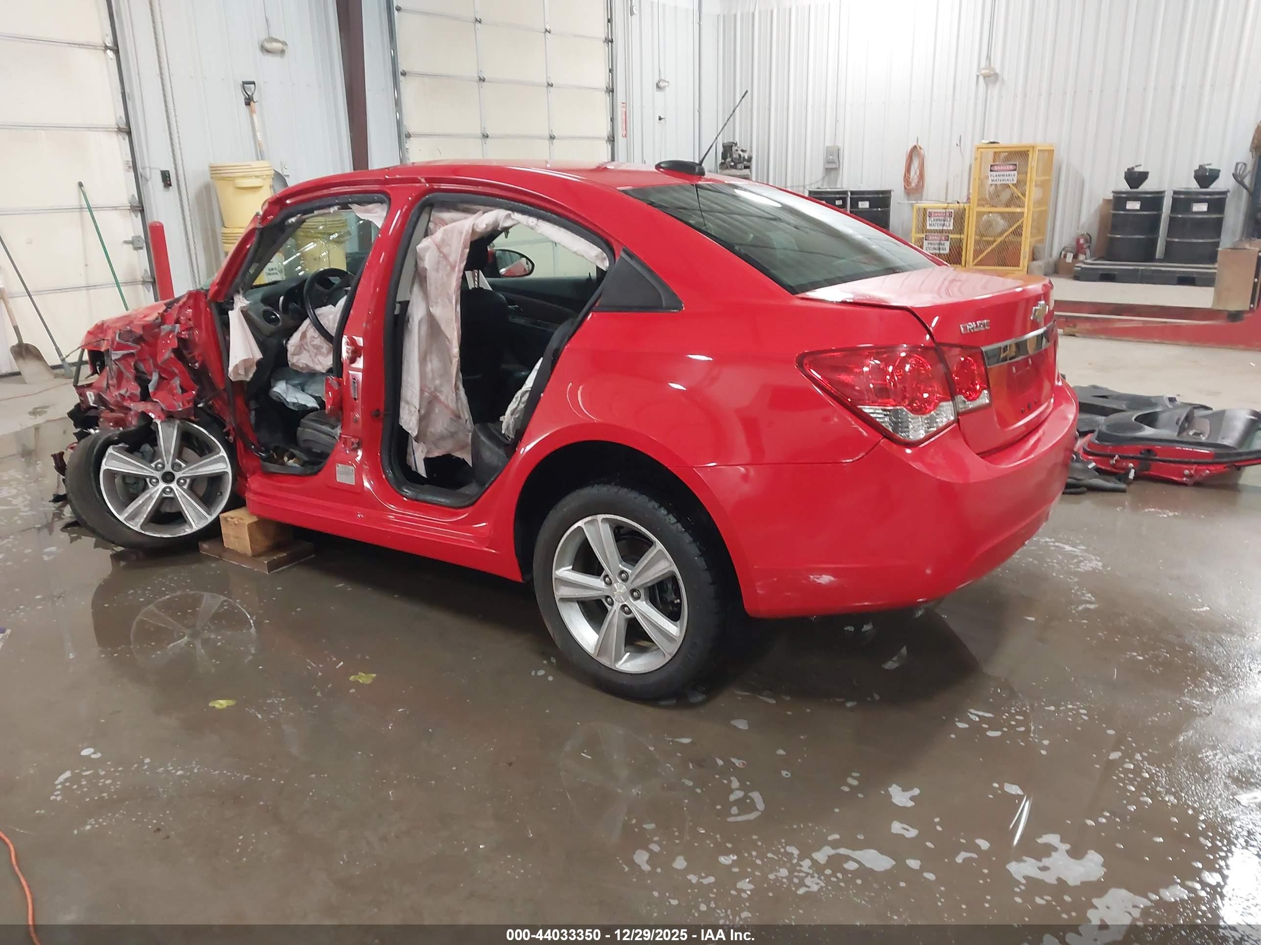 CHEVROLET CRUZE image 3
