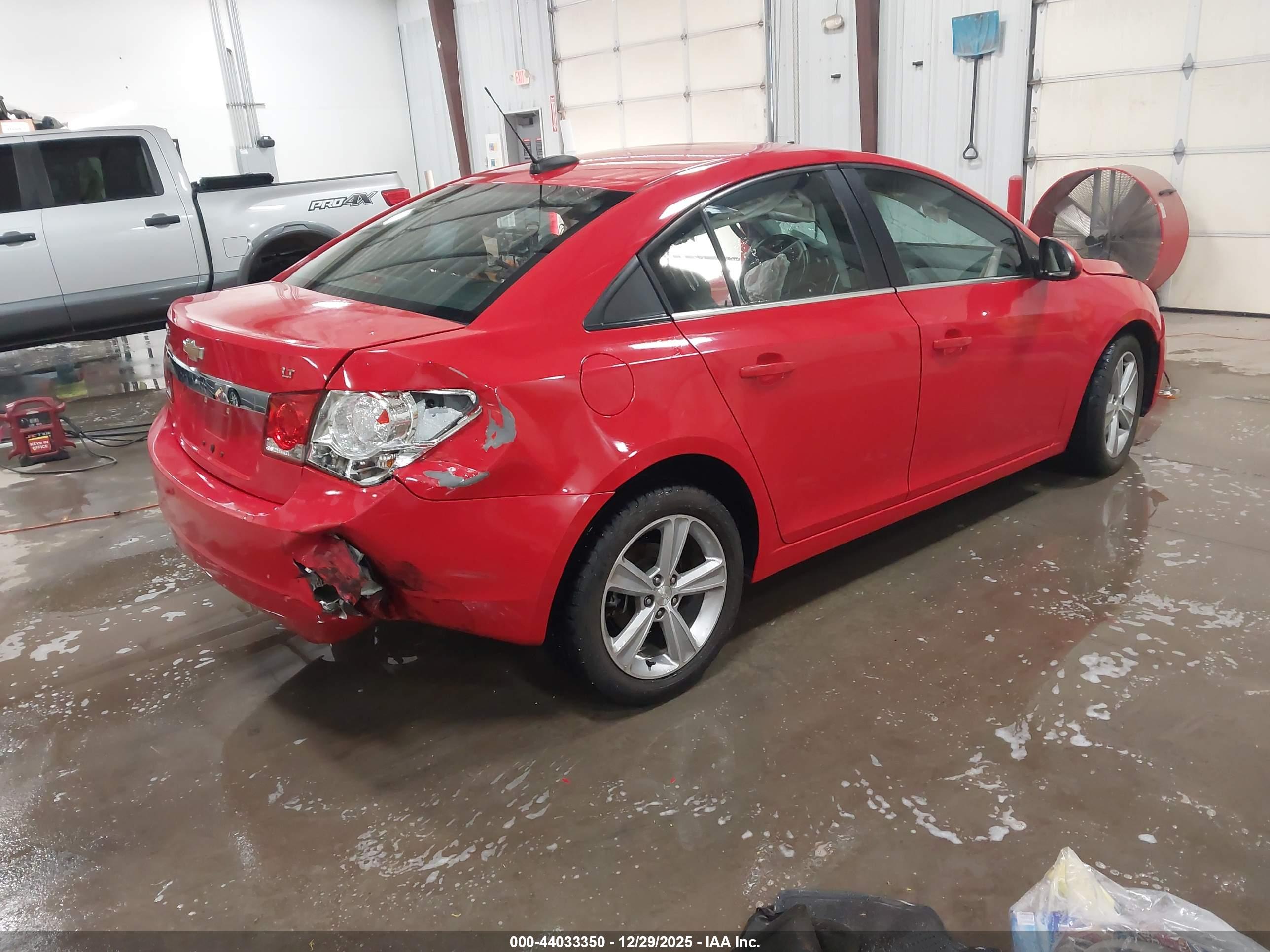 CHEVROLET CRUZE image 4