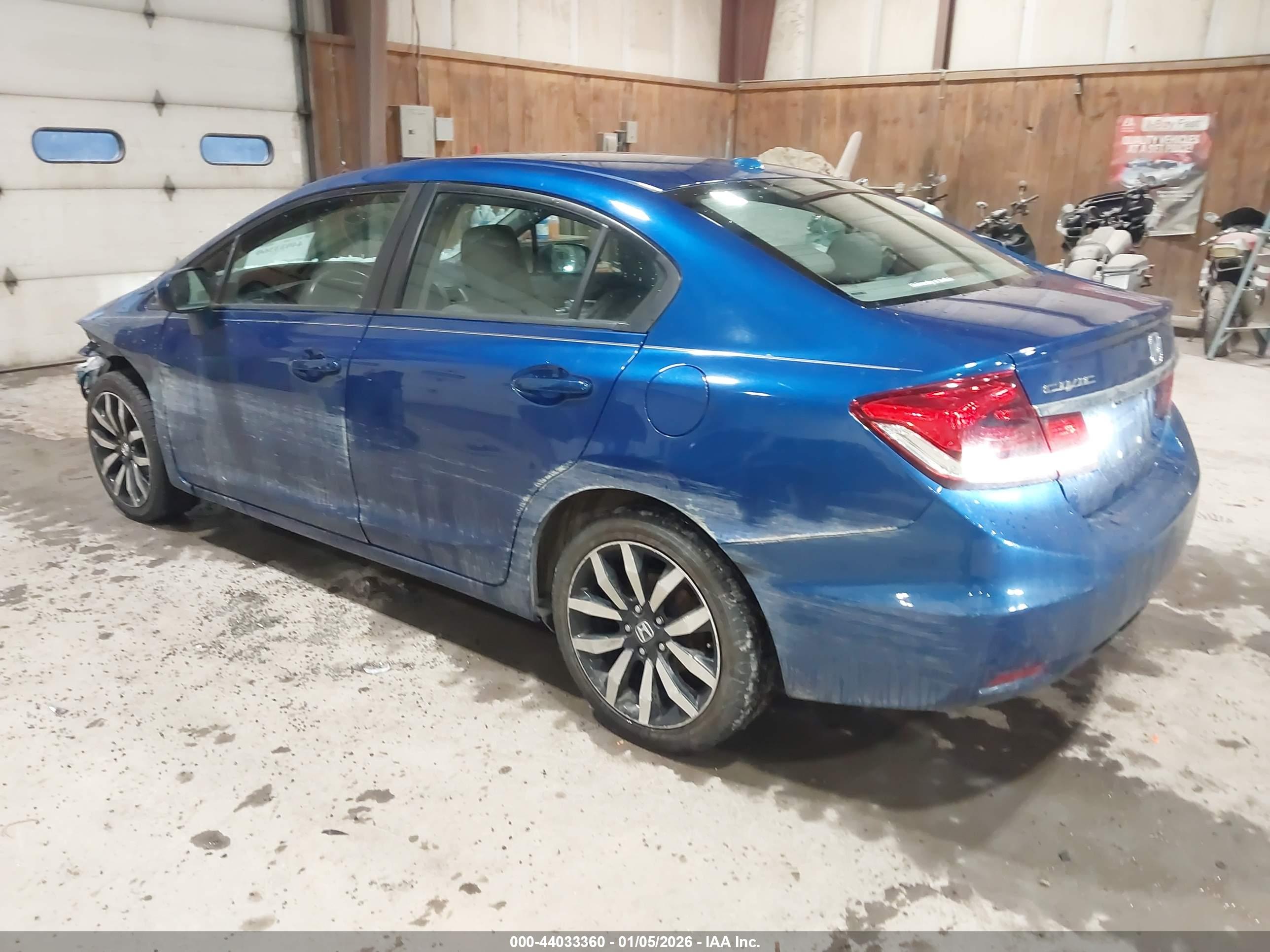 HONDA CIVIC image 3