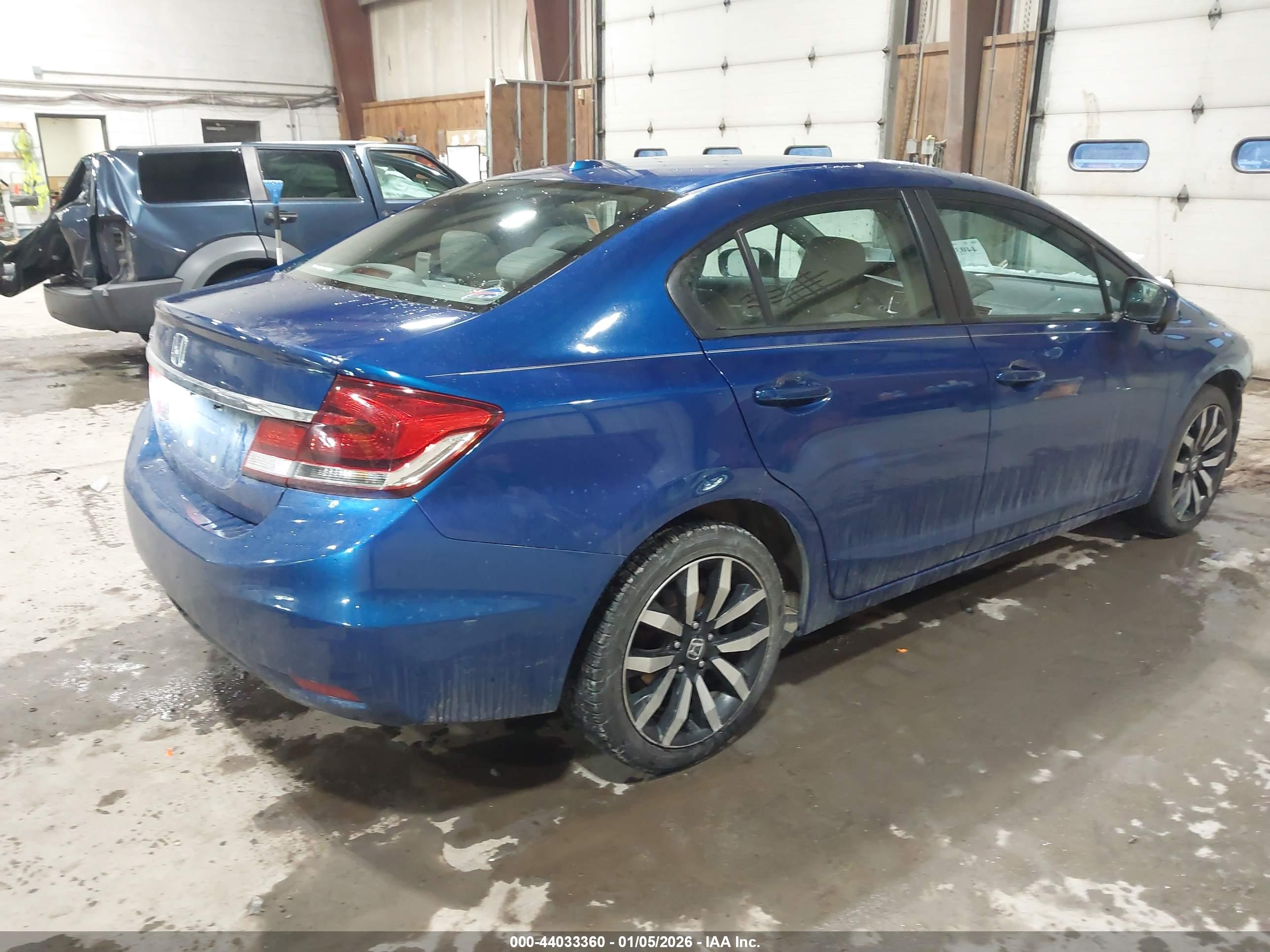 HONDA CIVIC image 4