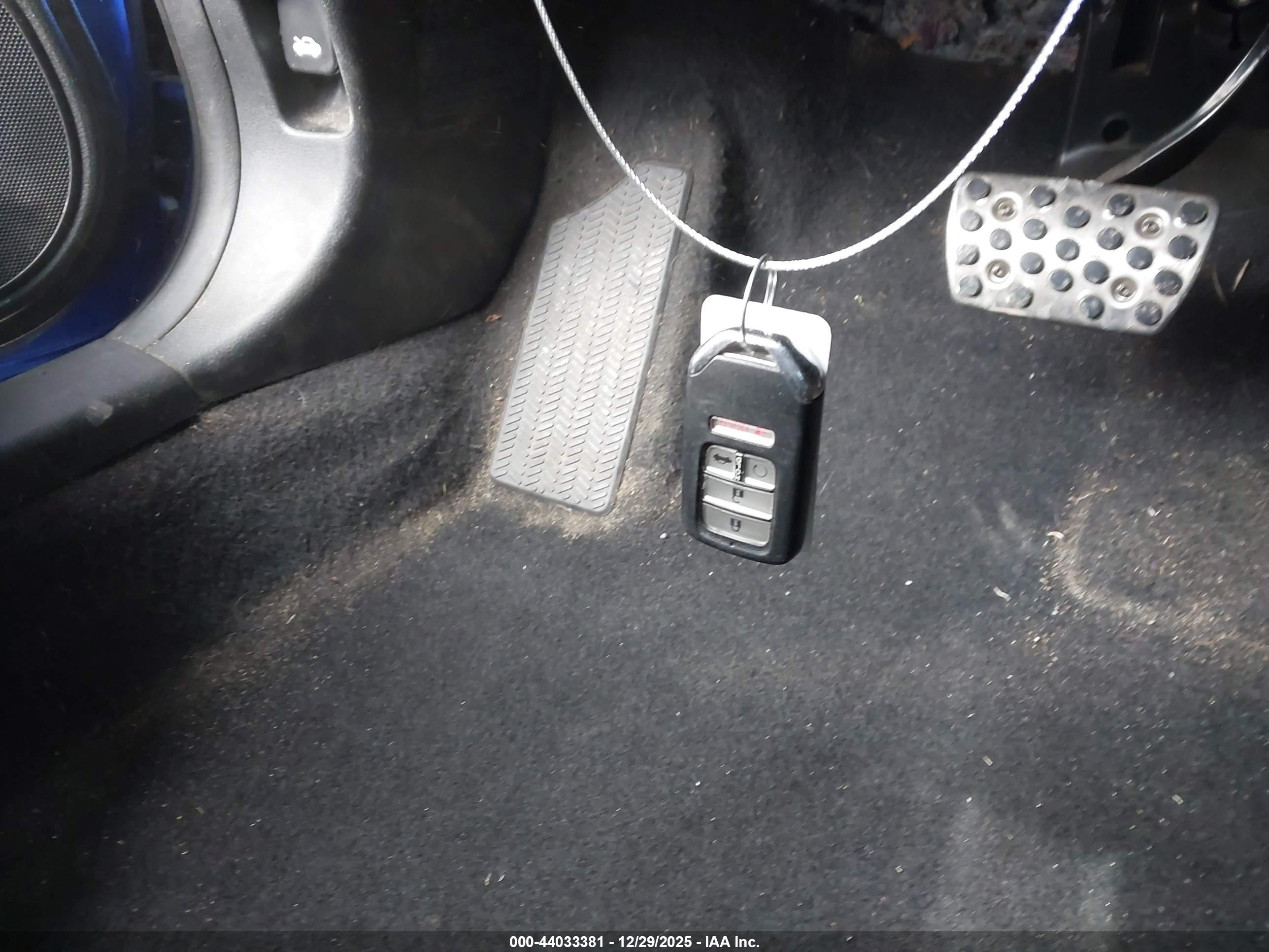HONDA CIVIC image 11