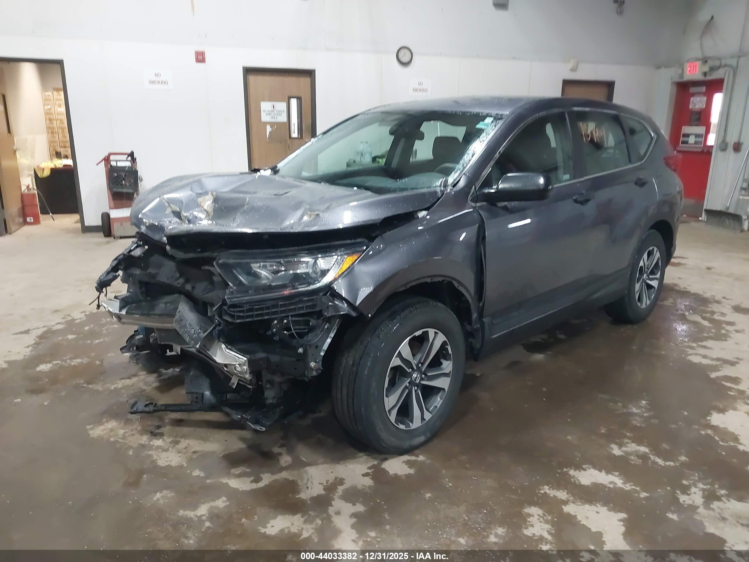 HONDA CR-V image 2