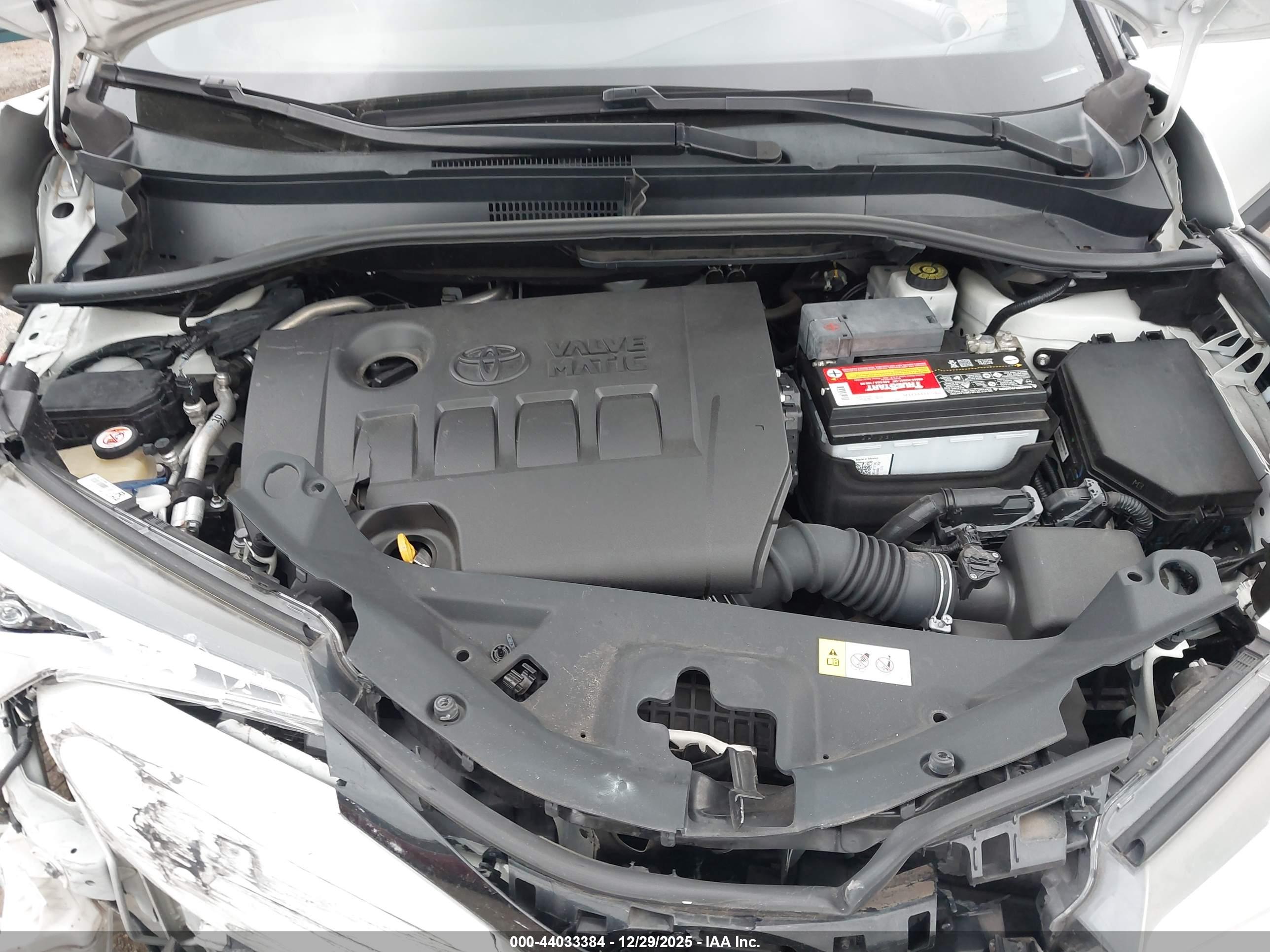 TOYOTA C-HR image 10