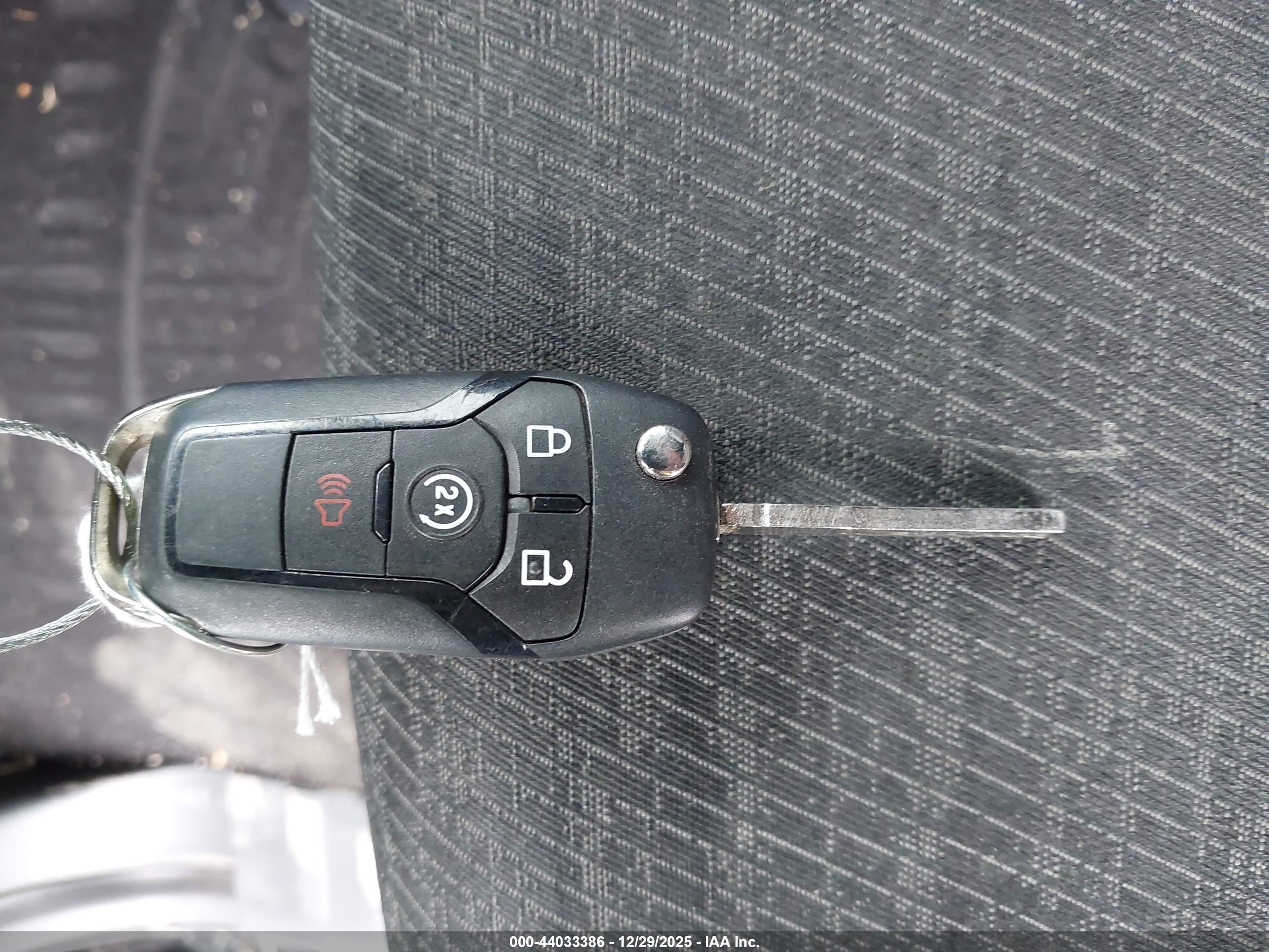 FORD F-150 image 11