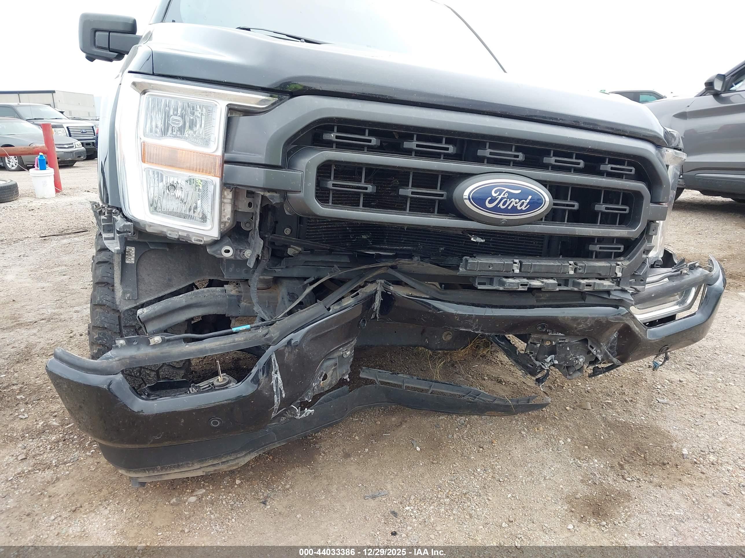 FORD F-150 image 6