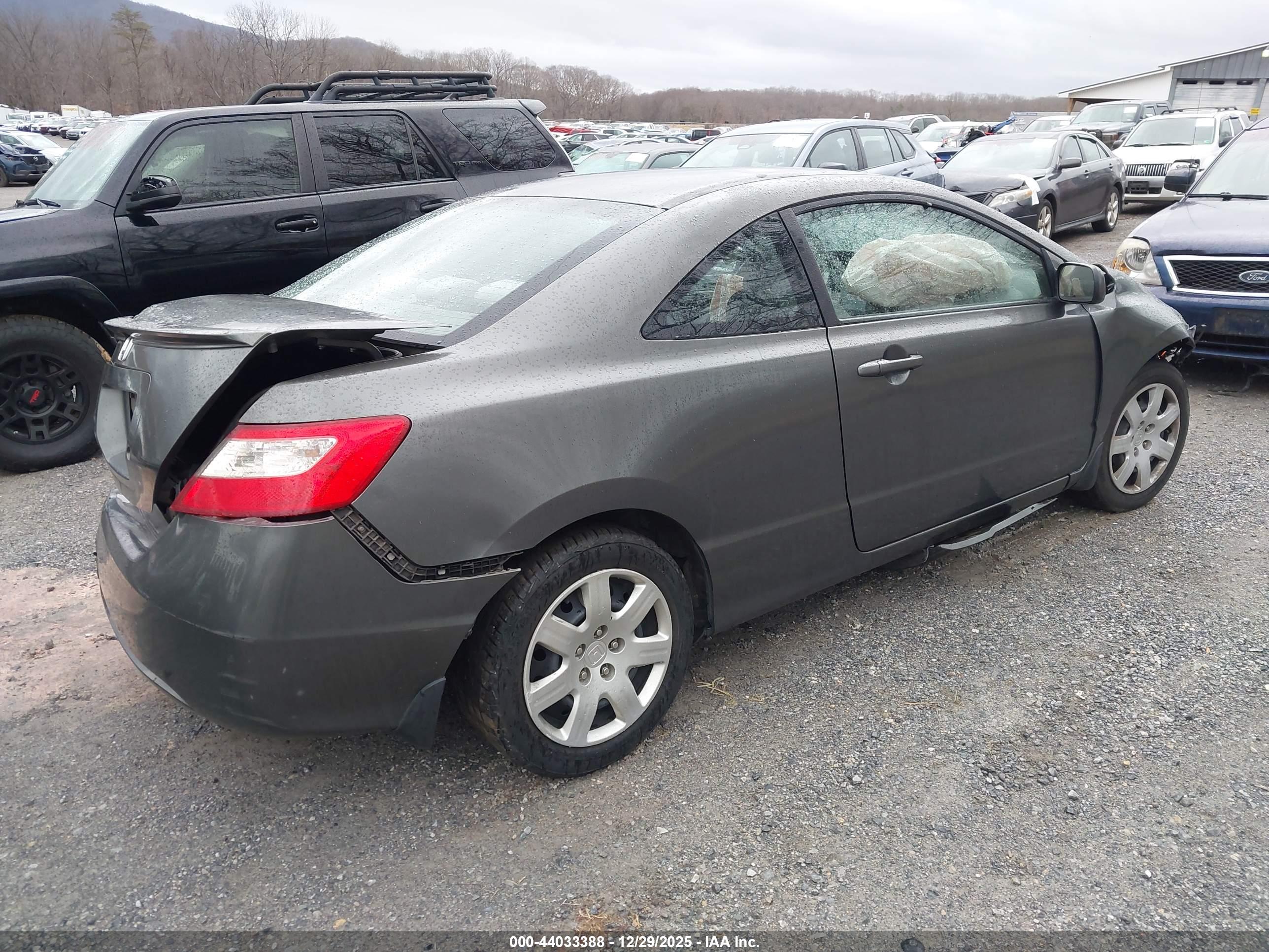 HONDA CIVIC image 4