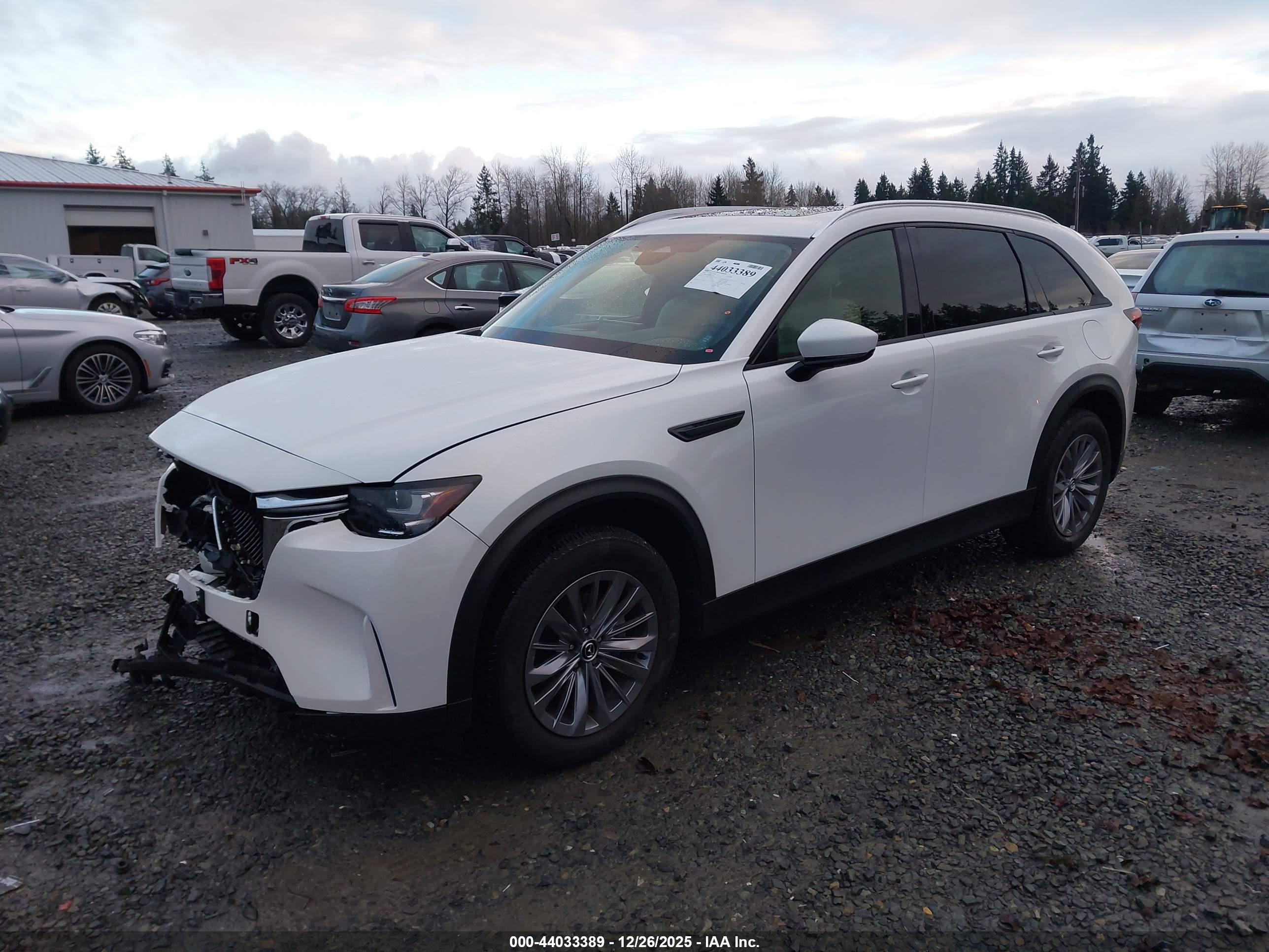 MAZDA CX-90 image 2