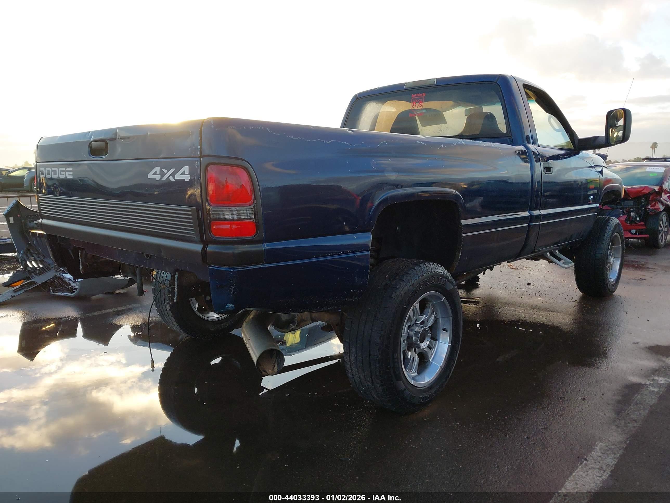 DODGE RAM image 4