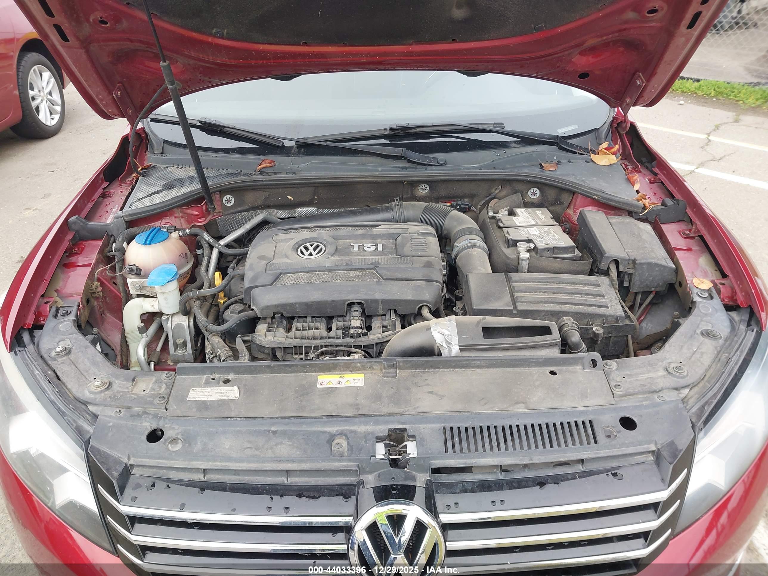 VOLKSWAGEN PASSAT image 10