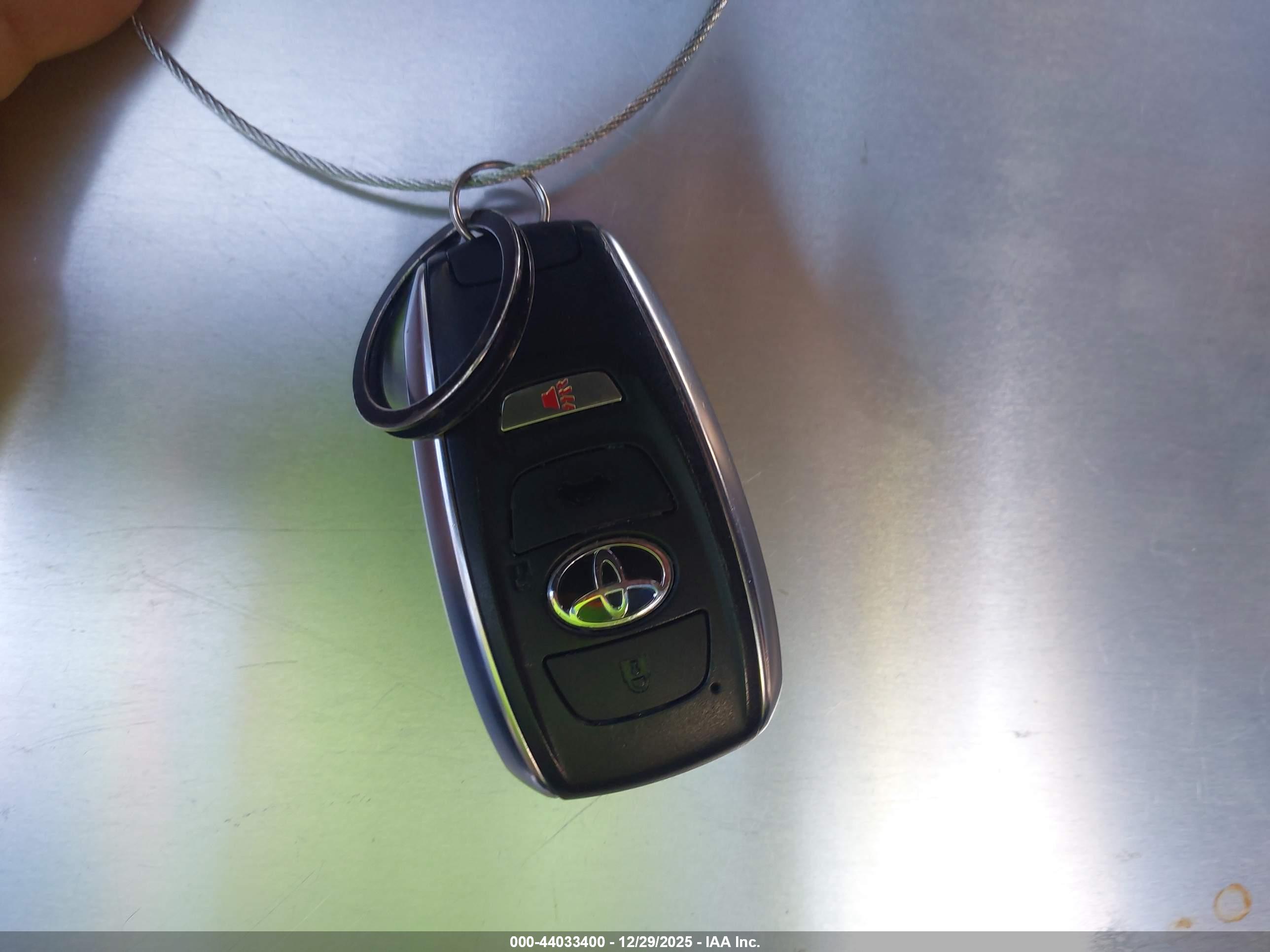 TOYOTA GR86 image 11