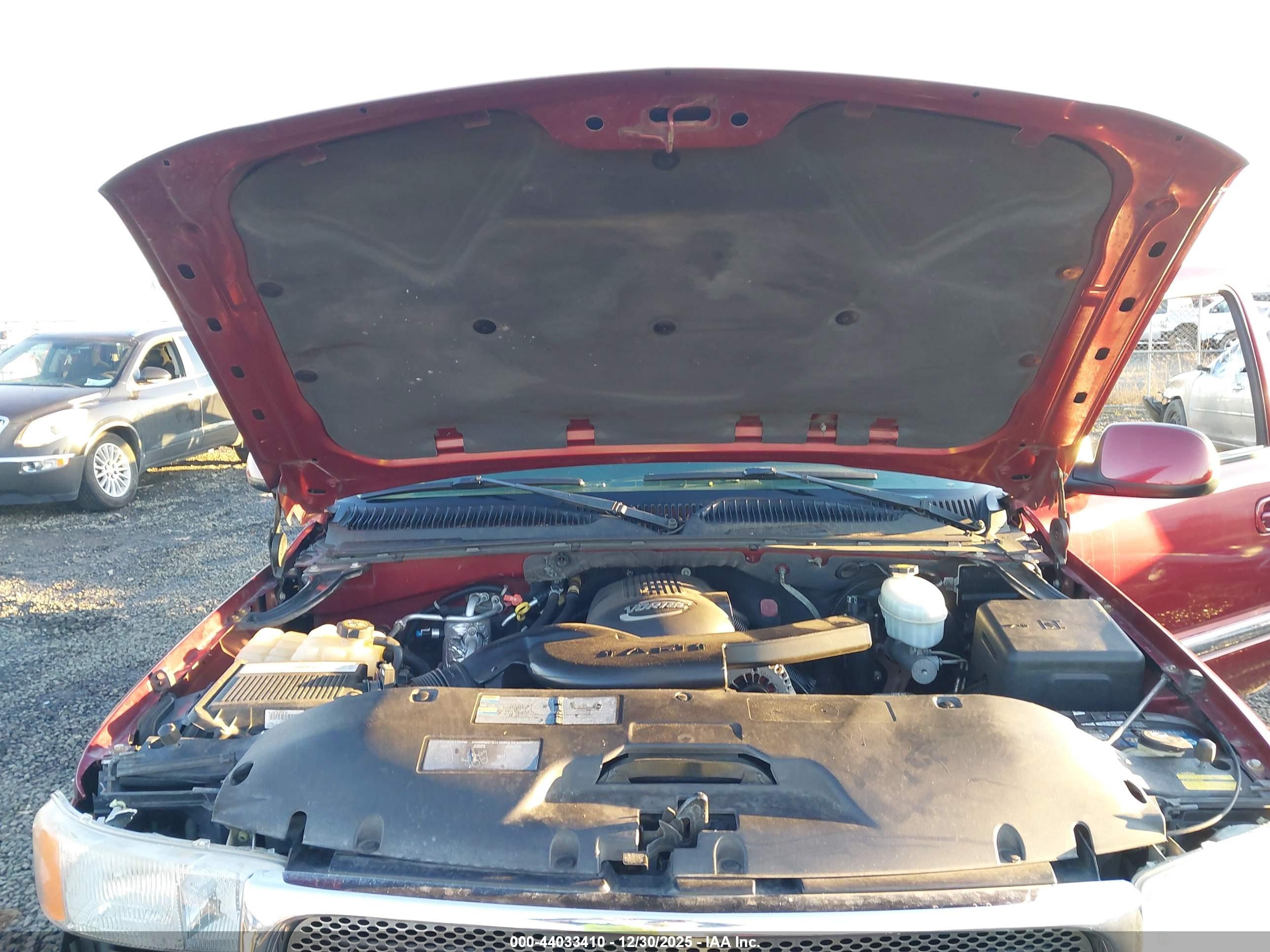 GMC YUKON image 10
