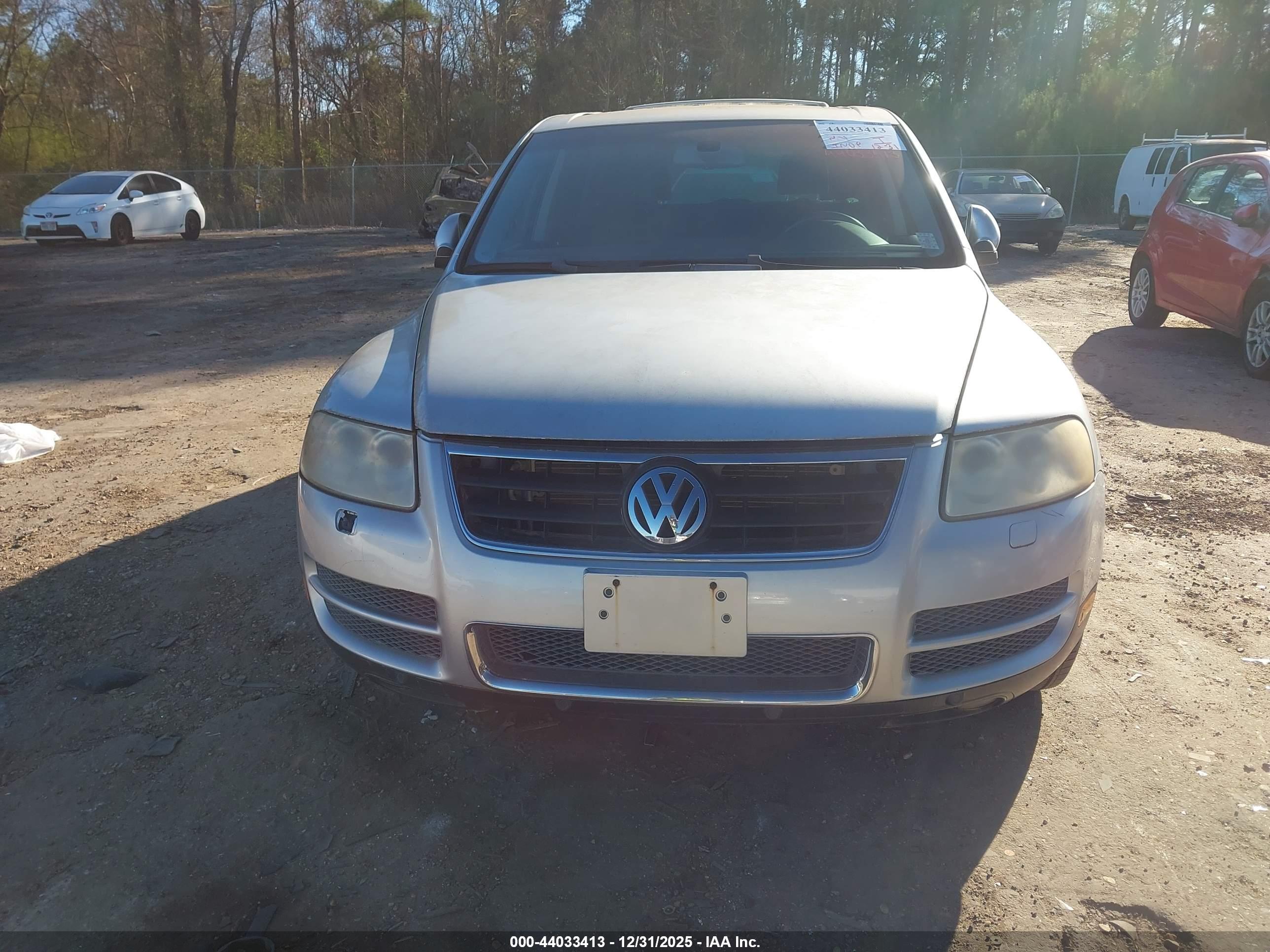 VOLKSWAGEN TOUAREG image 6
