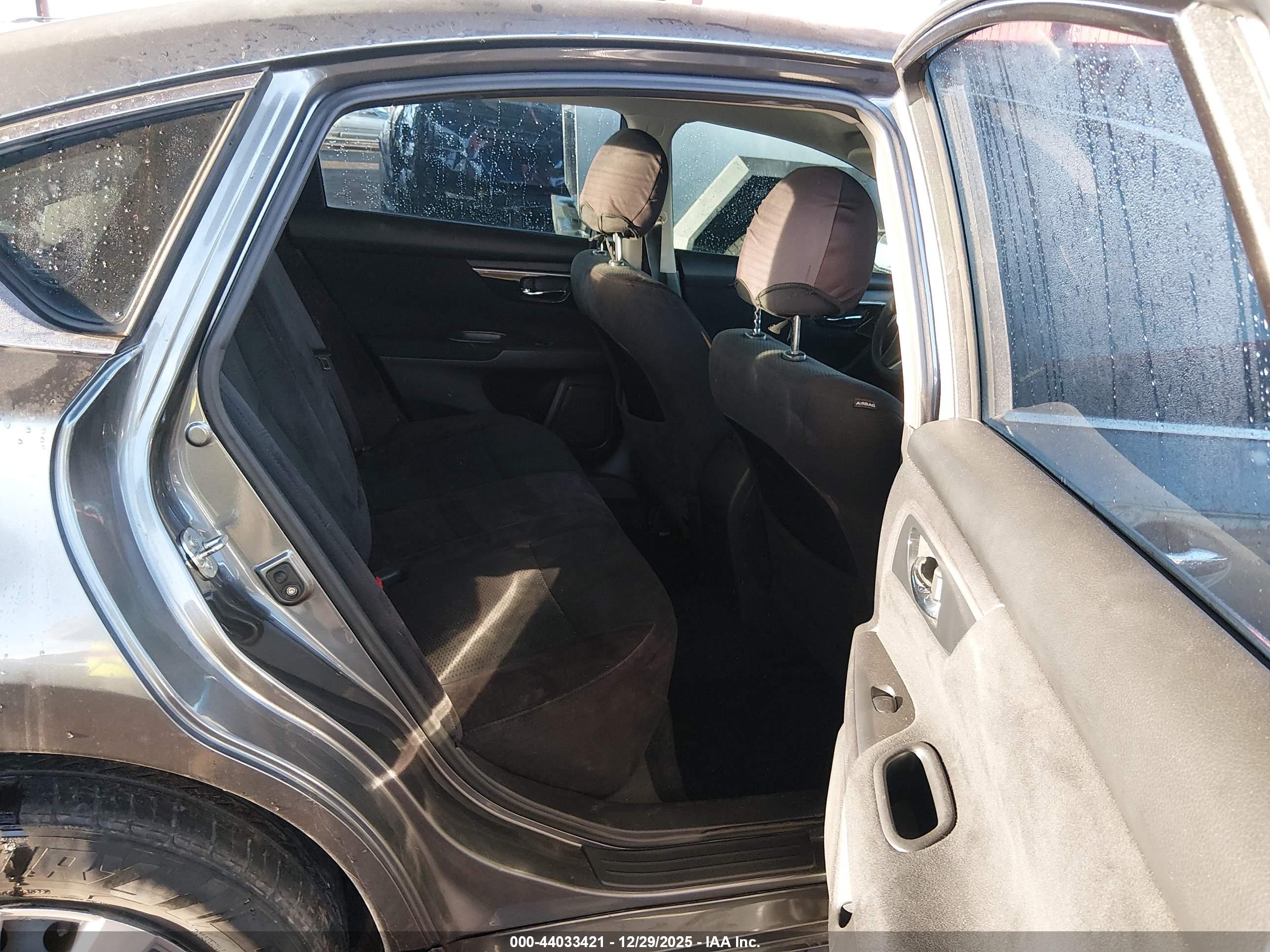 NISSAN ALTIMA image 8