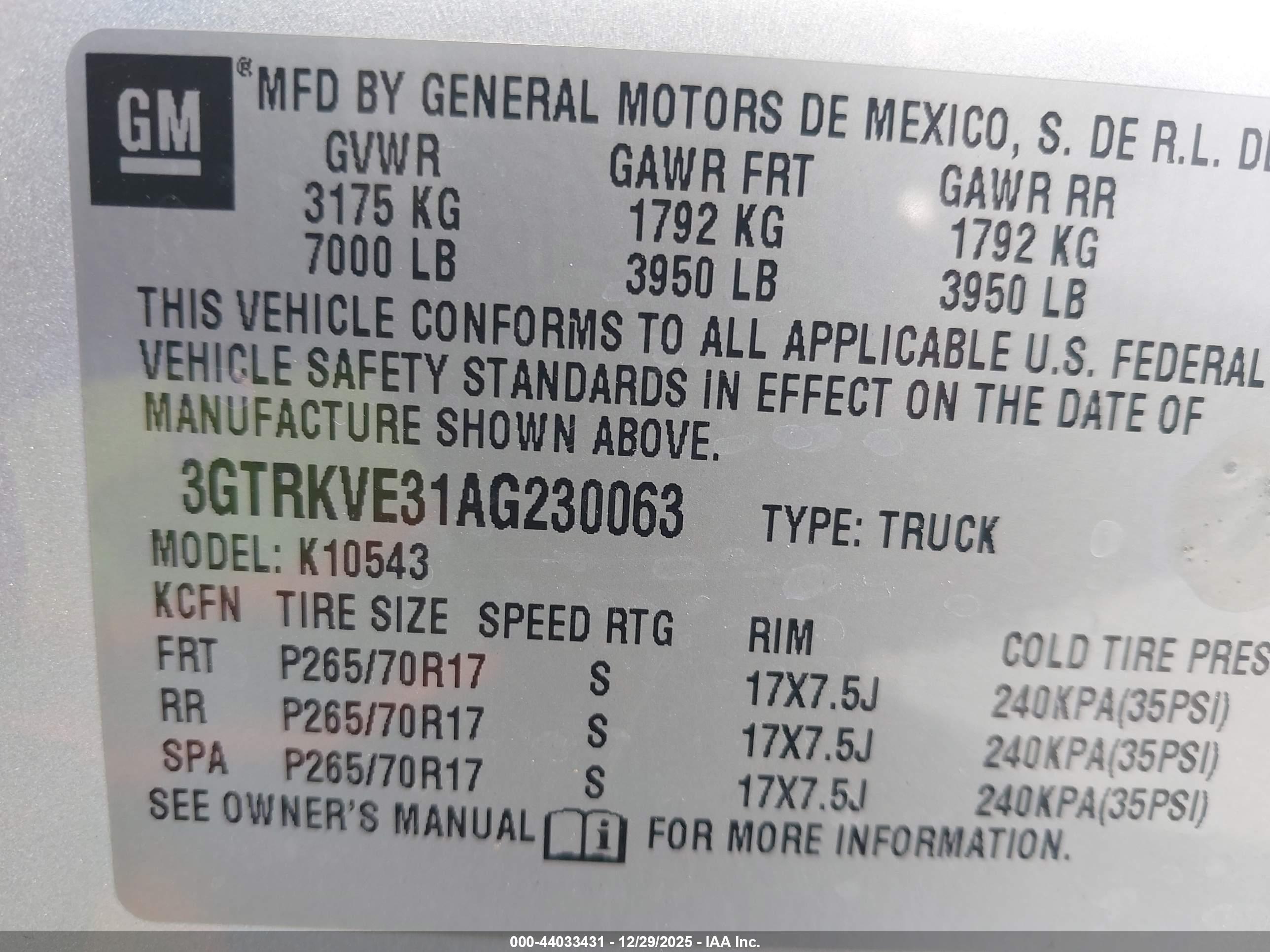 GMC SIERRA image 9
