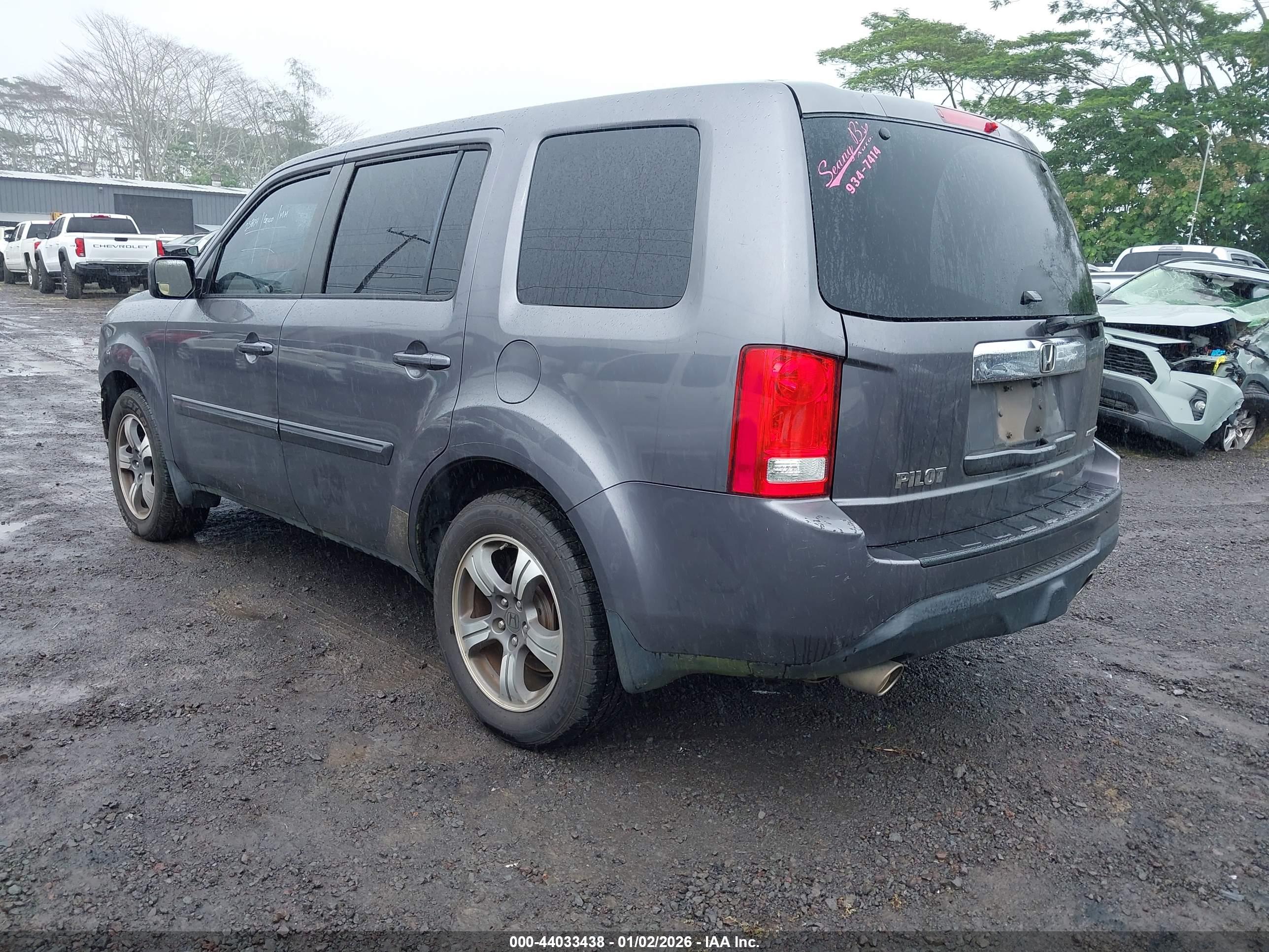 HONDA PILOT image 3