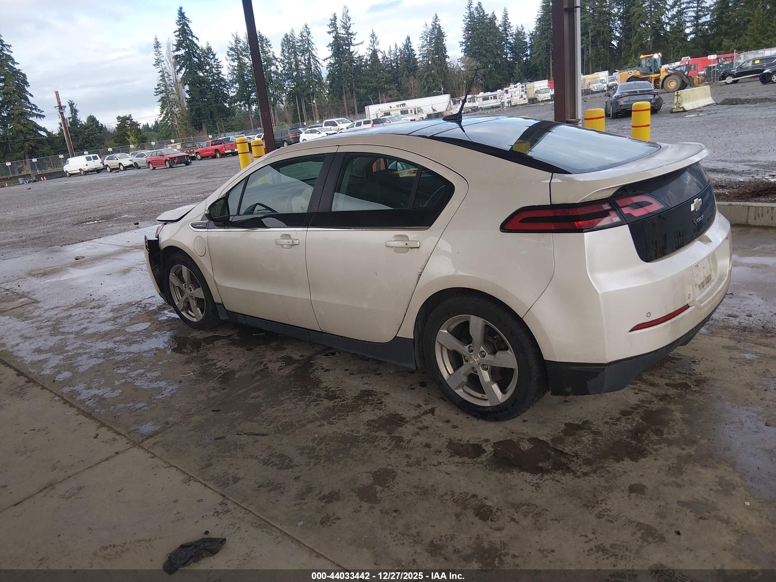 CHEVROLET VOLT image 3