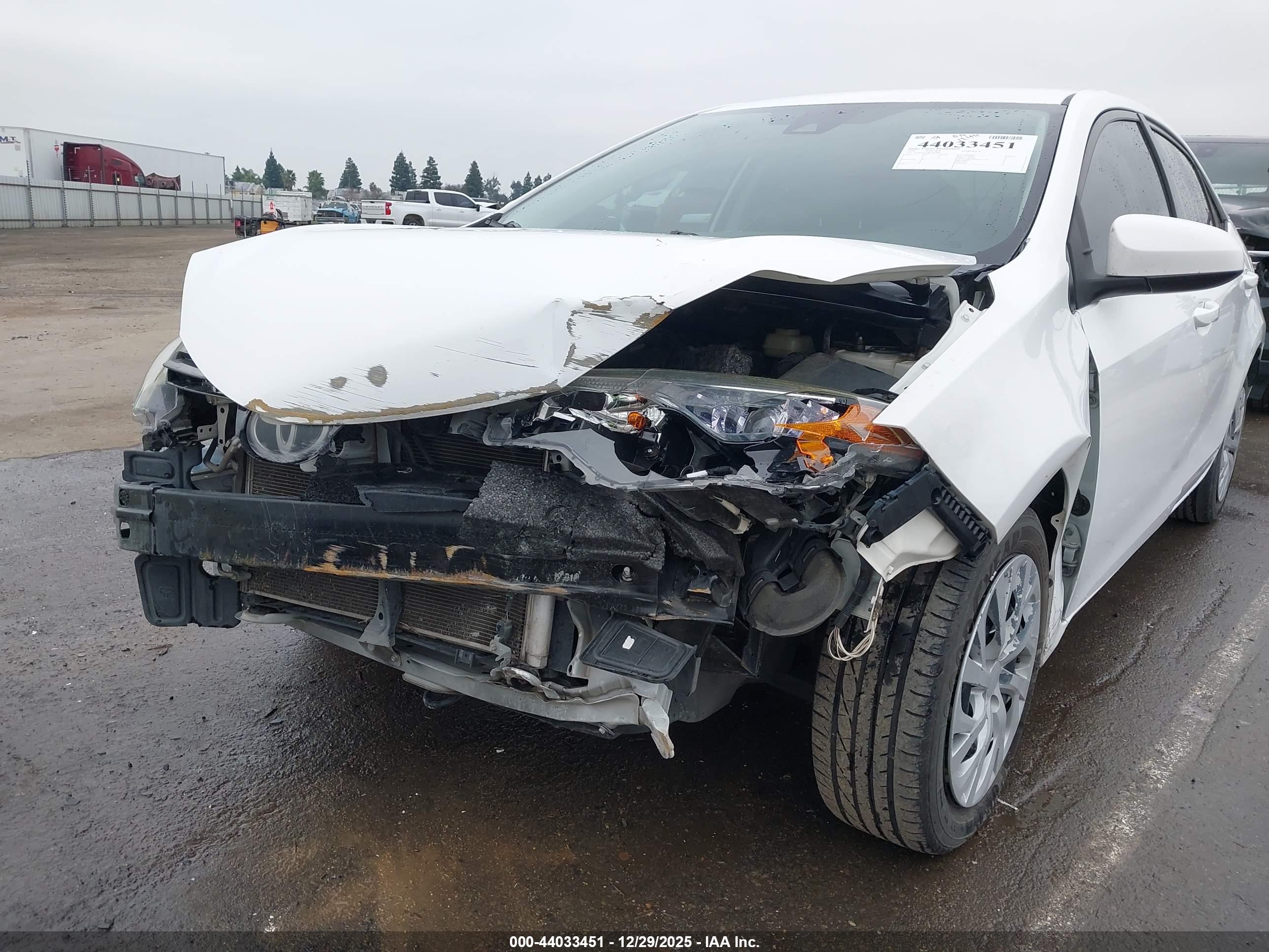 TOYOTA COROLLA image 6