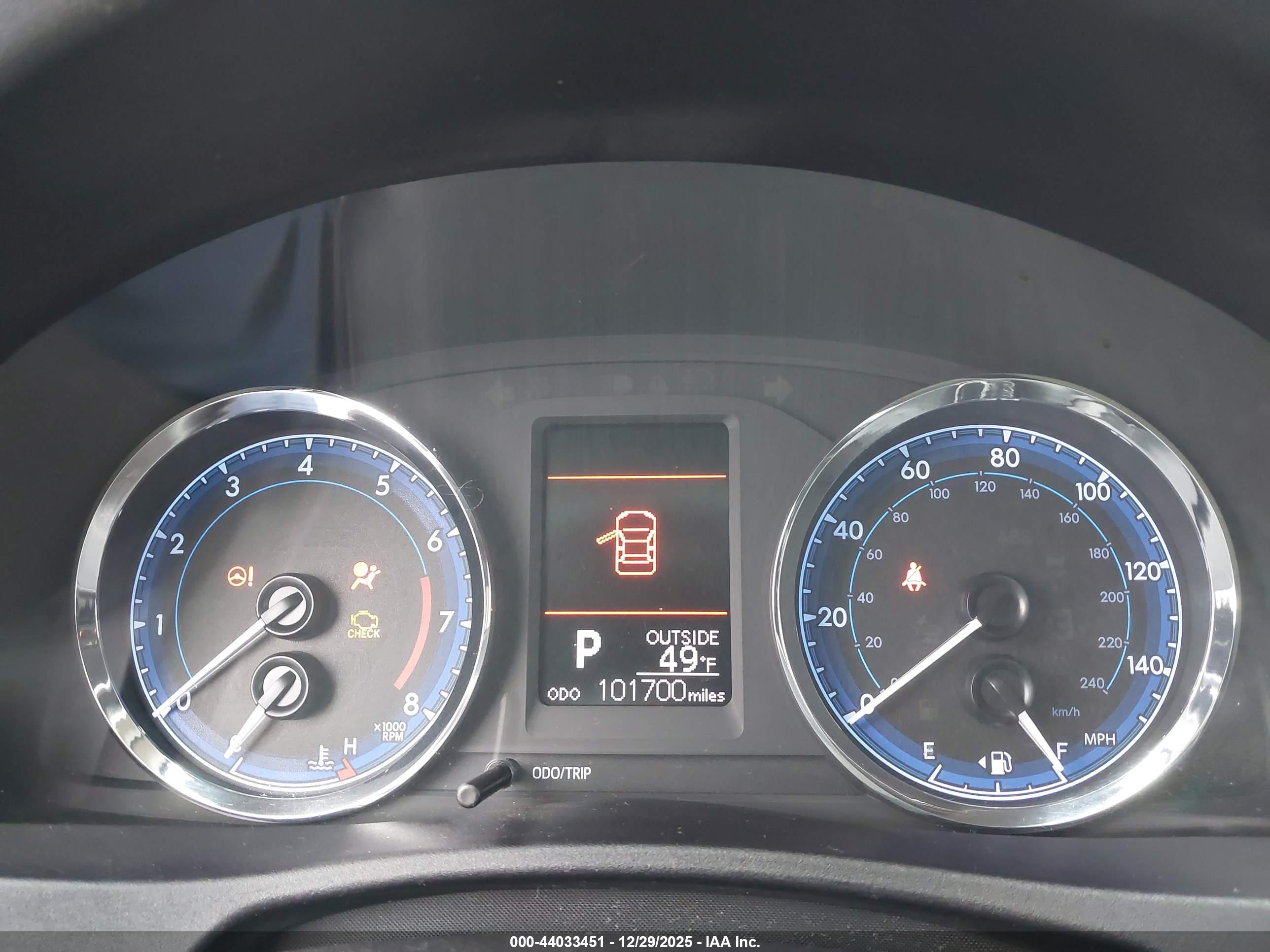 TOYOTA COROLLA image 7