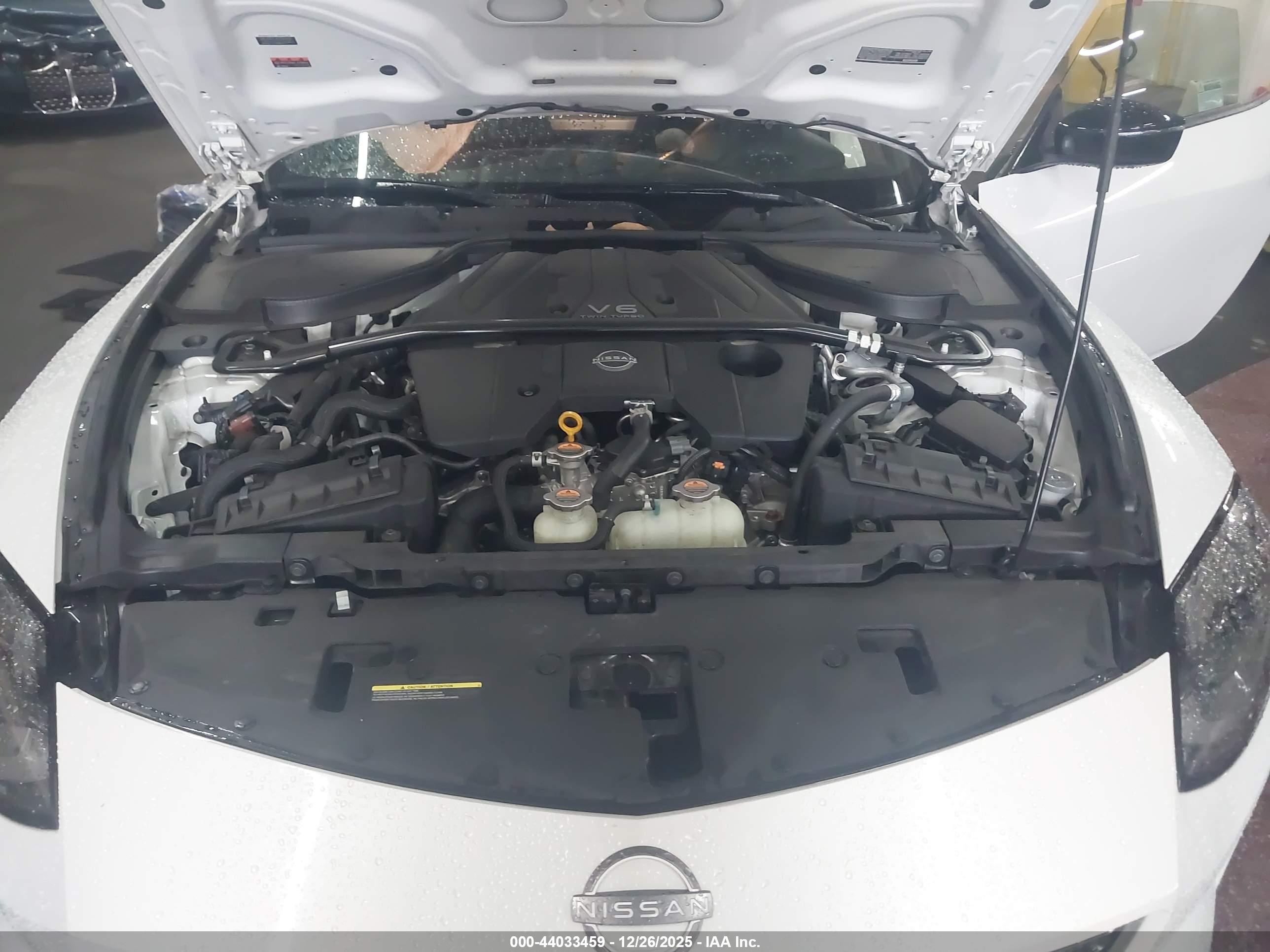 NISSAN Z image 10