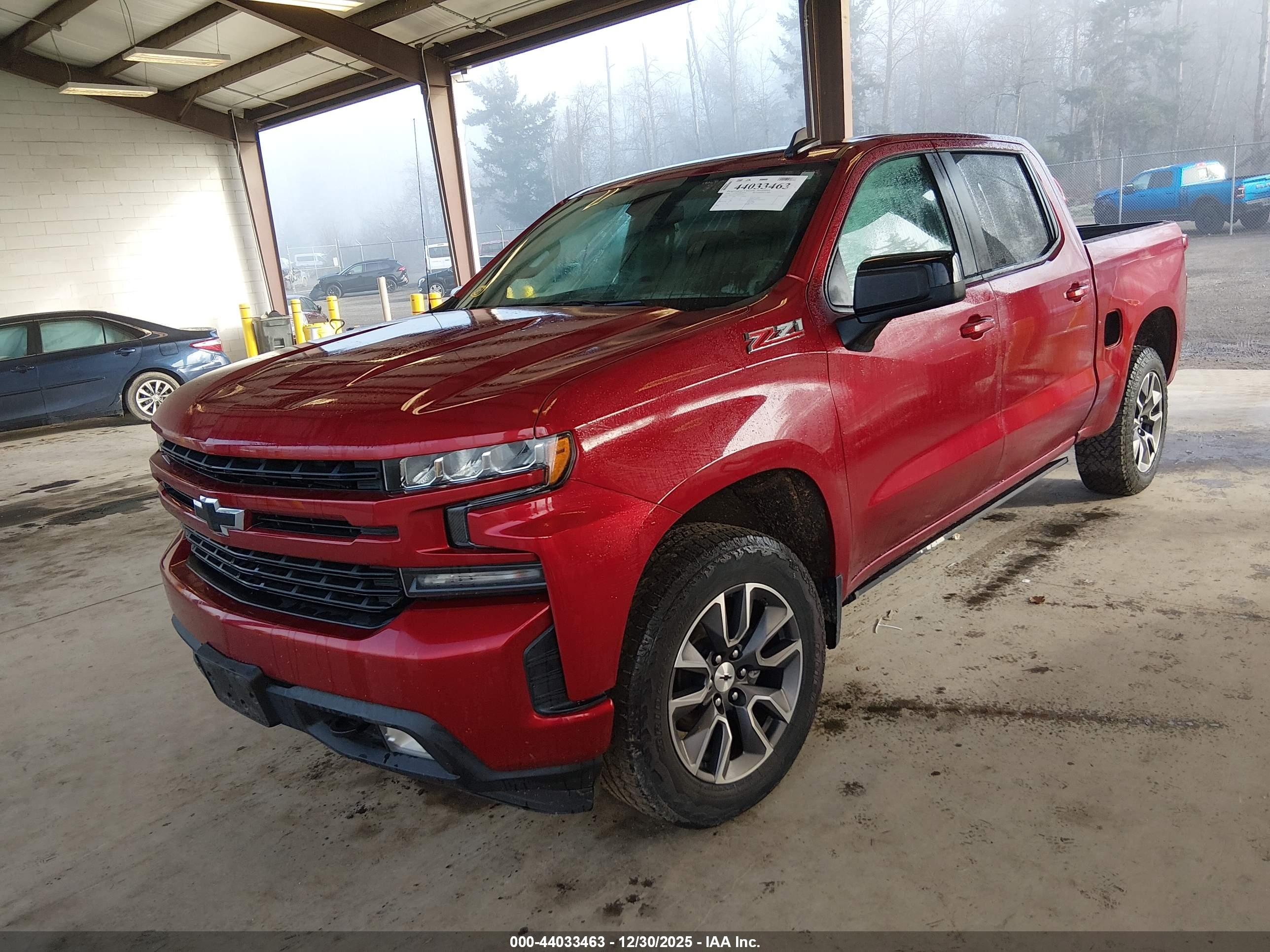 CHEVROLET SILVERADO image 2