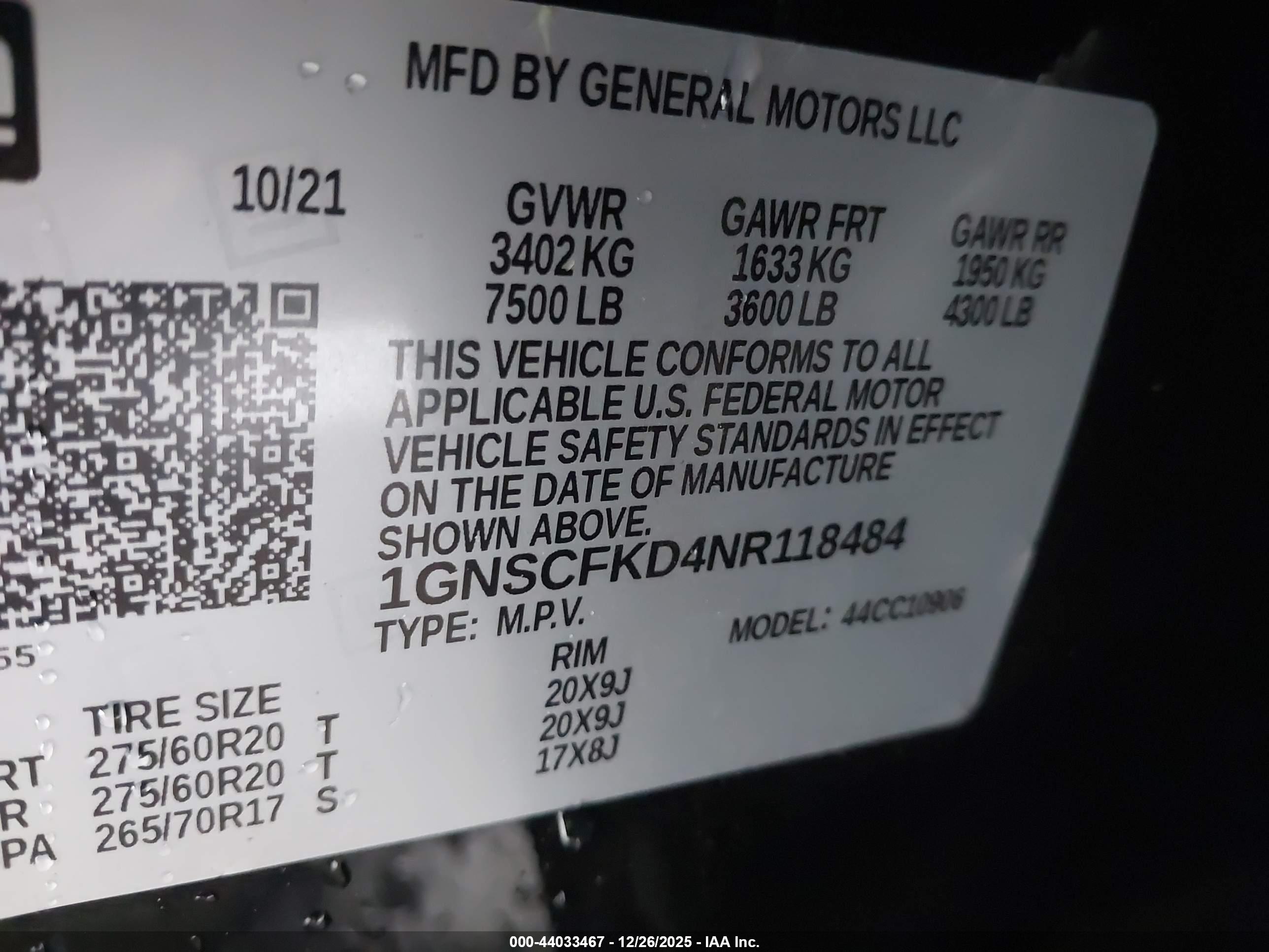 CHEVROLET SUBURBAN image 9