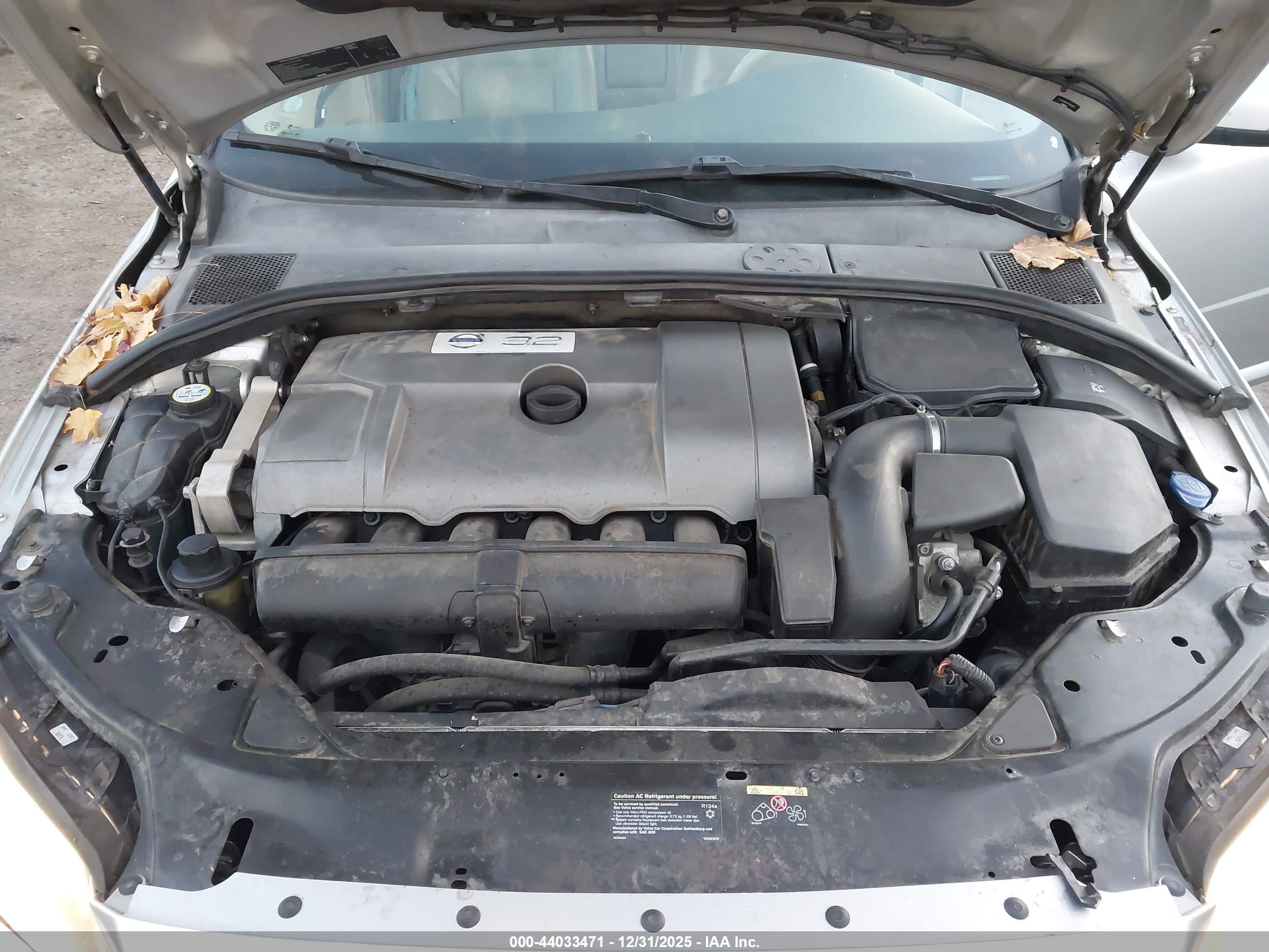 VOLVO S80 image 10