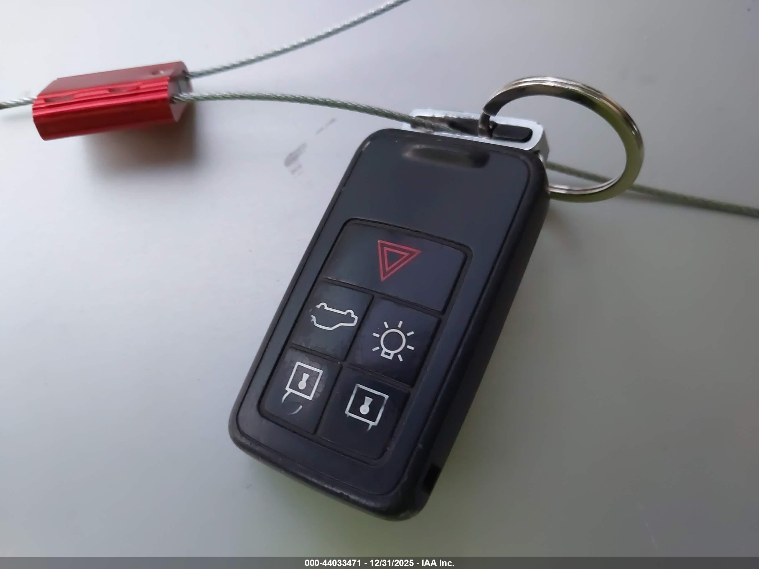 VOLVO S80 image 11